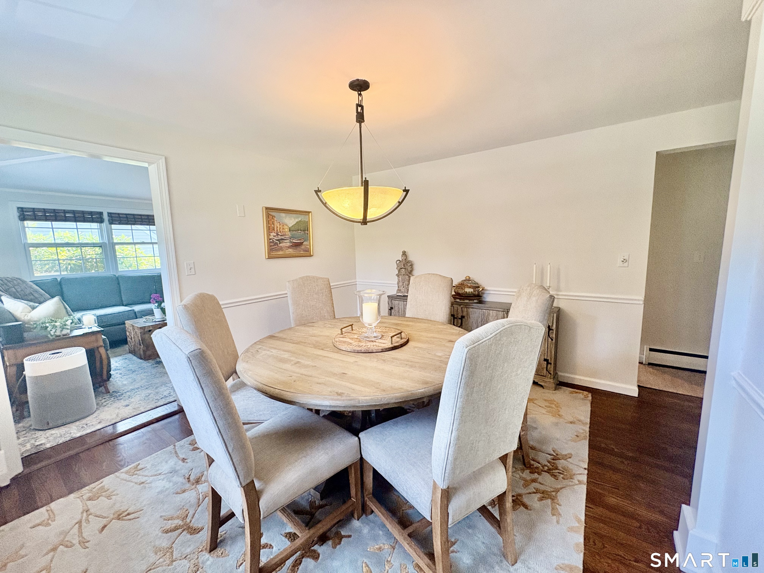 111 Mayweed Road photo 6