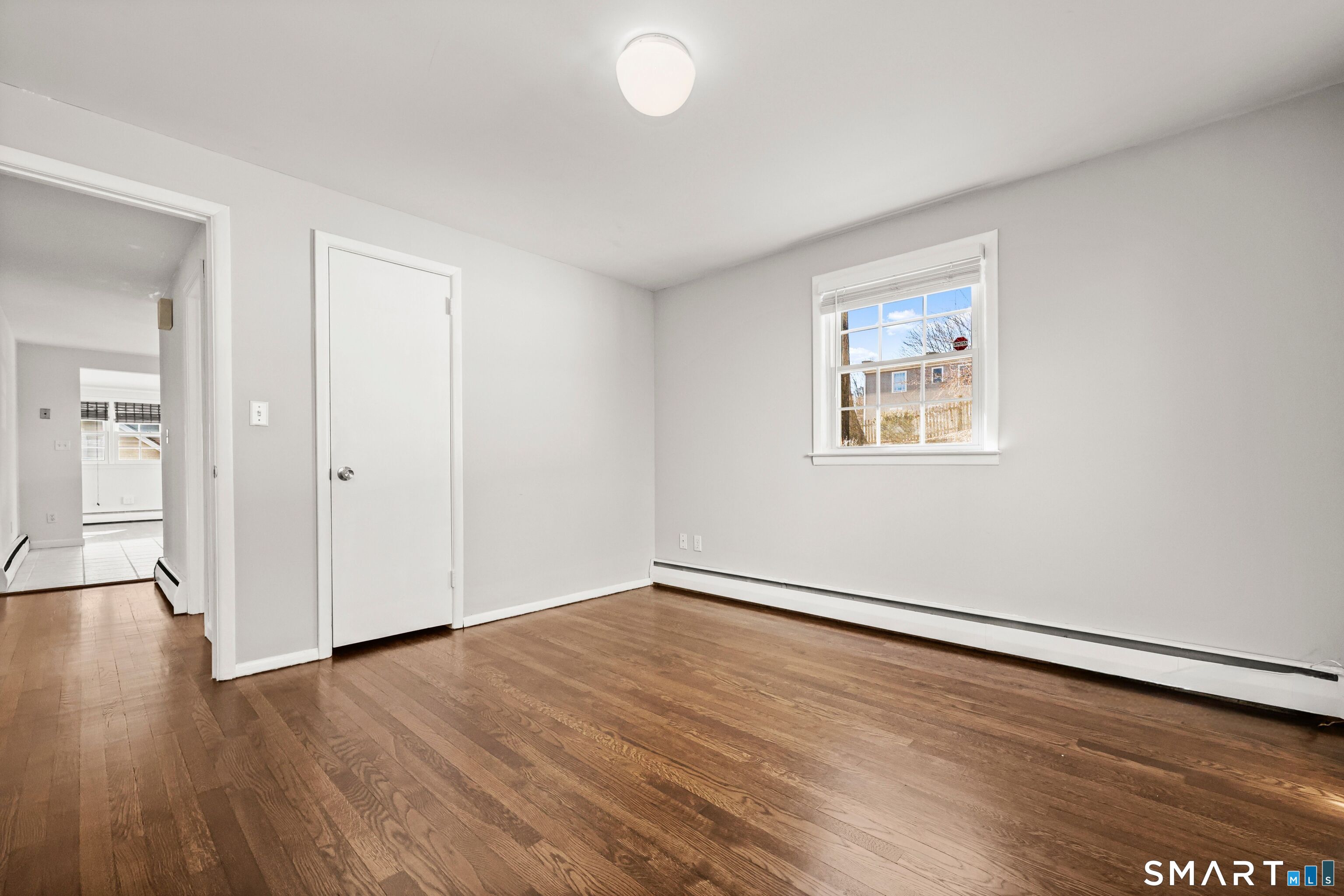 111 Mayweed Road photo 11