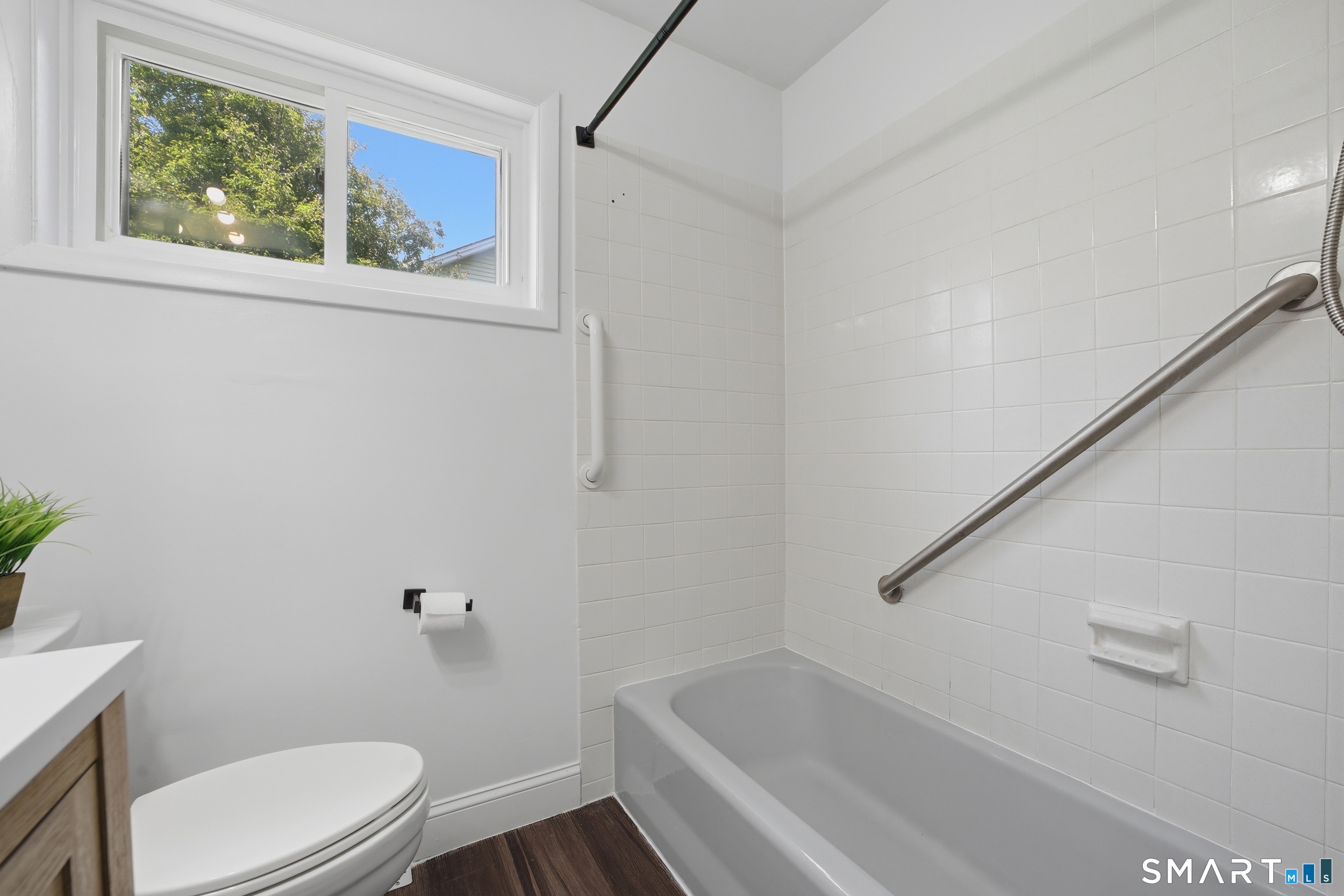 110 Ruby Lane photo 28