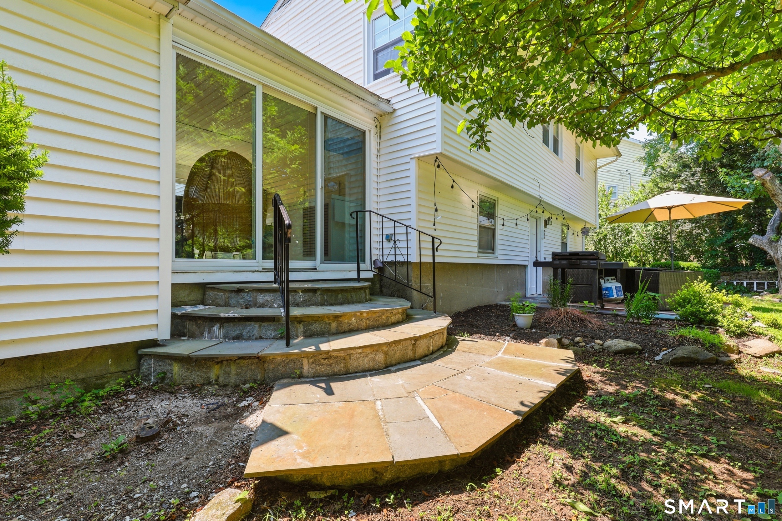 110 Ruby Lane photo 35