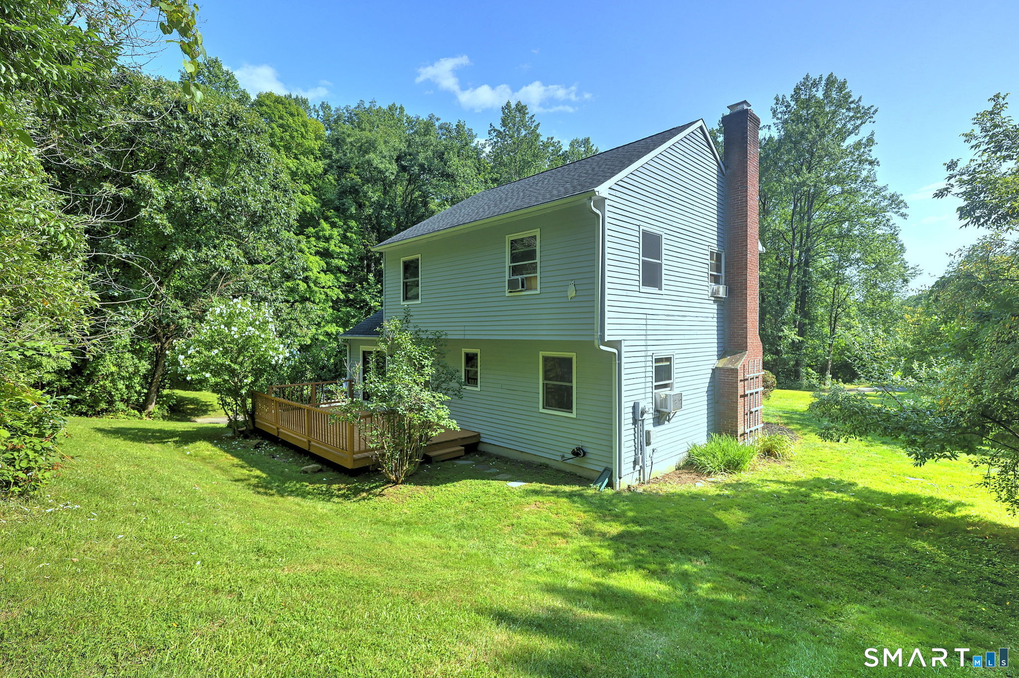 8 Brookview Lane photo 3