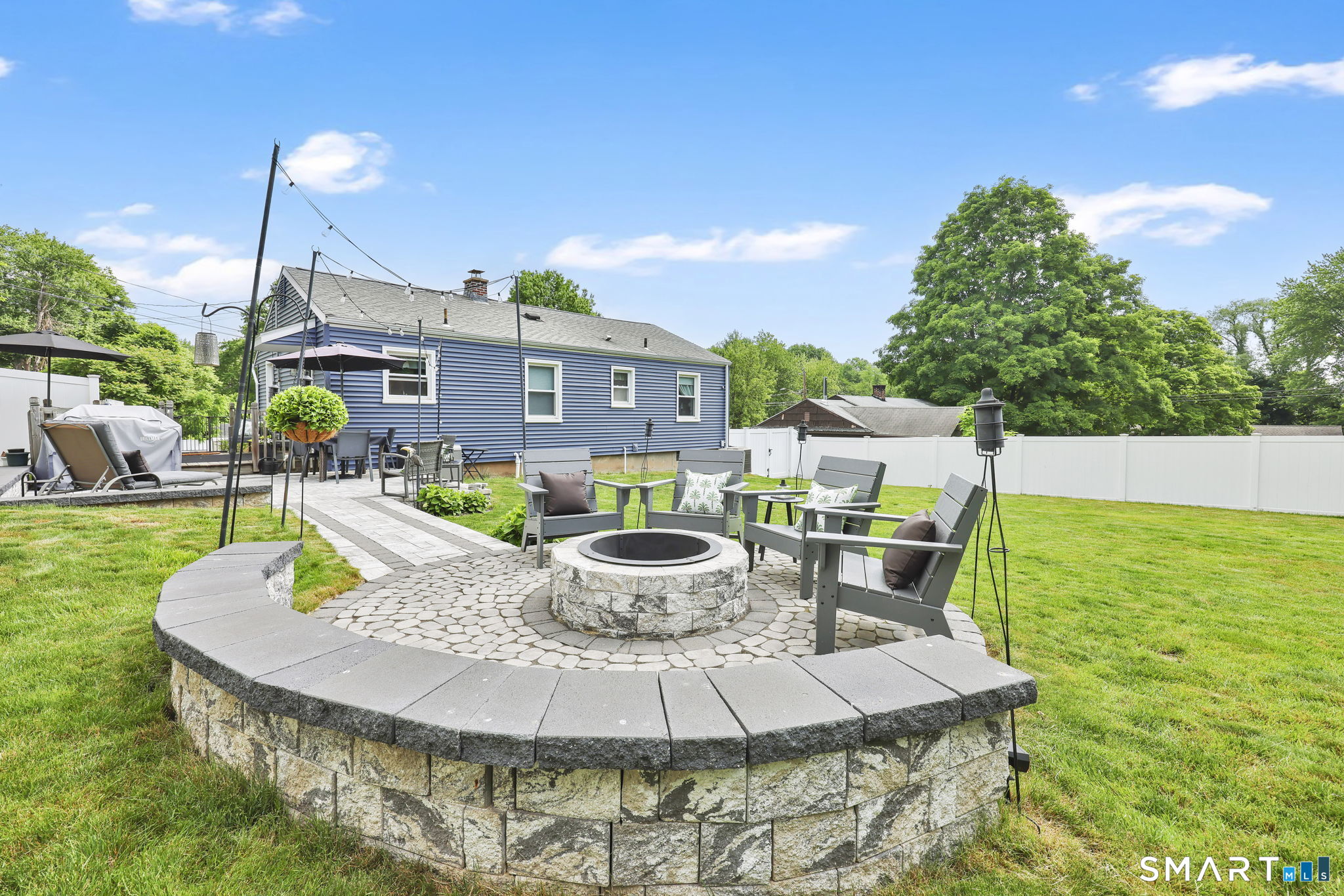 14 Claremont Avenue photo 32