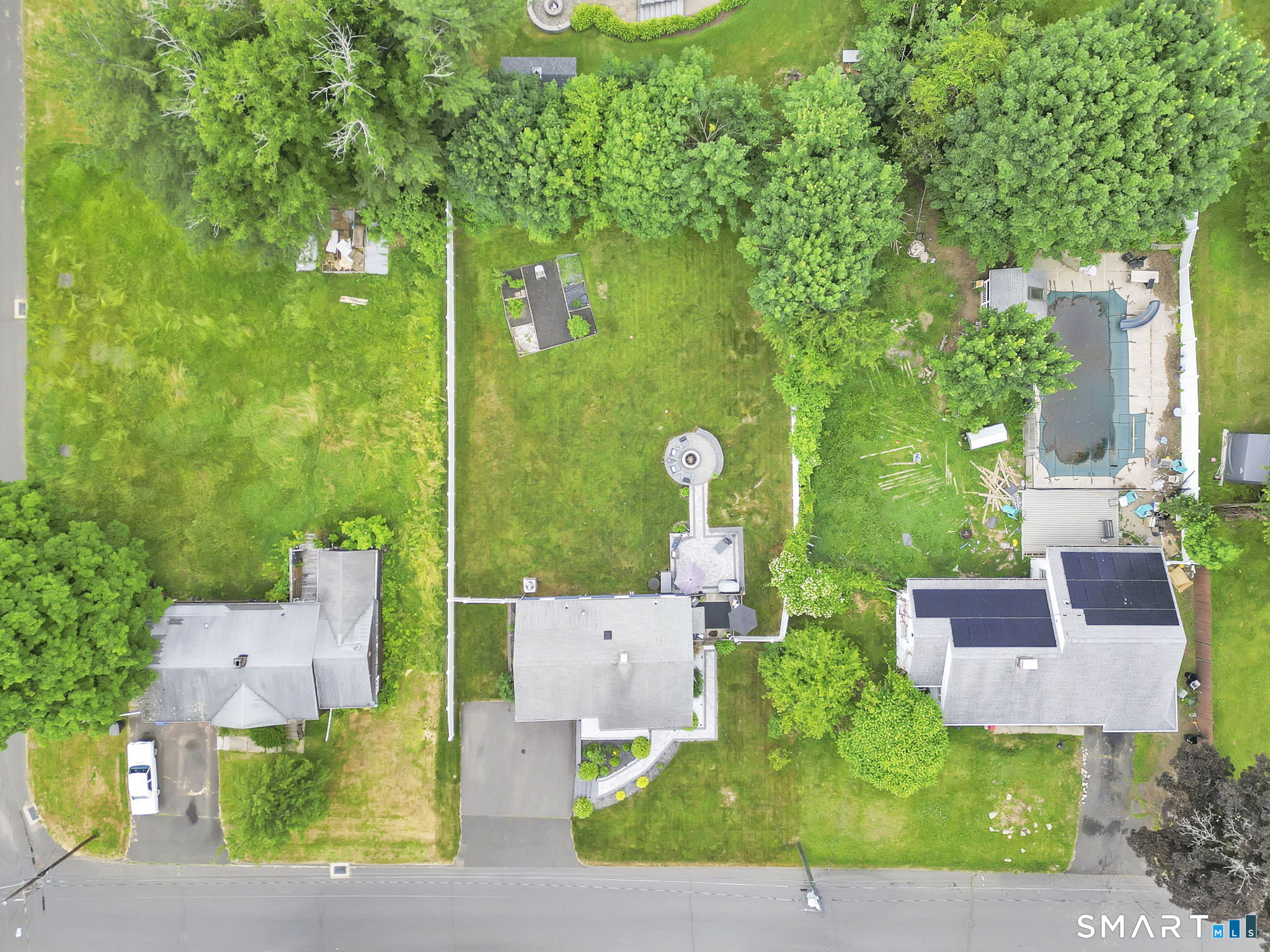 14 Claremont Avenue photo 39