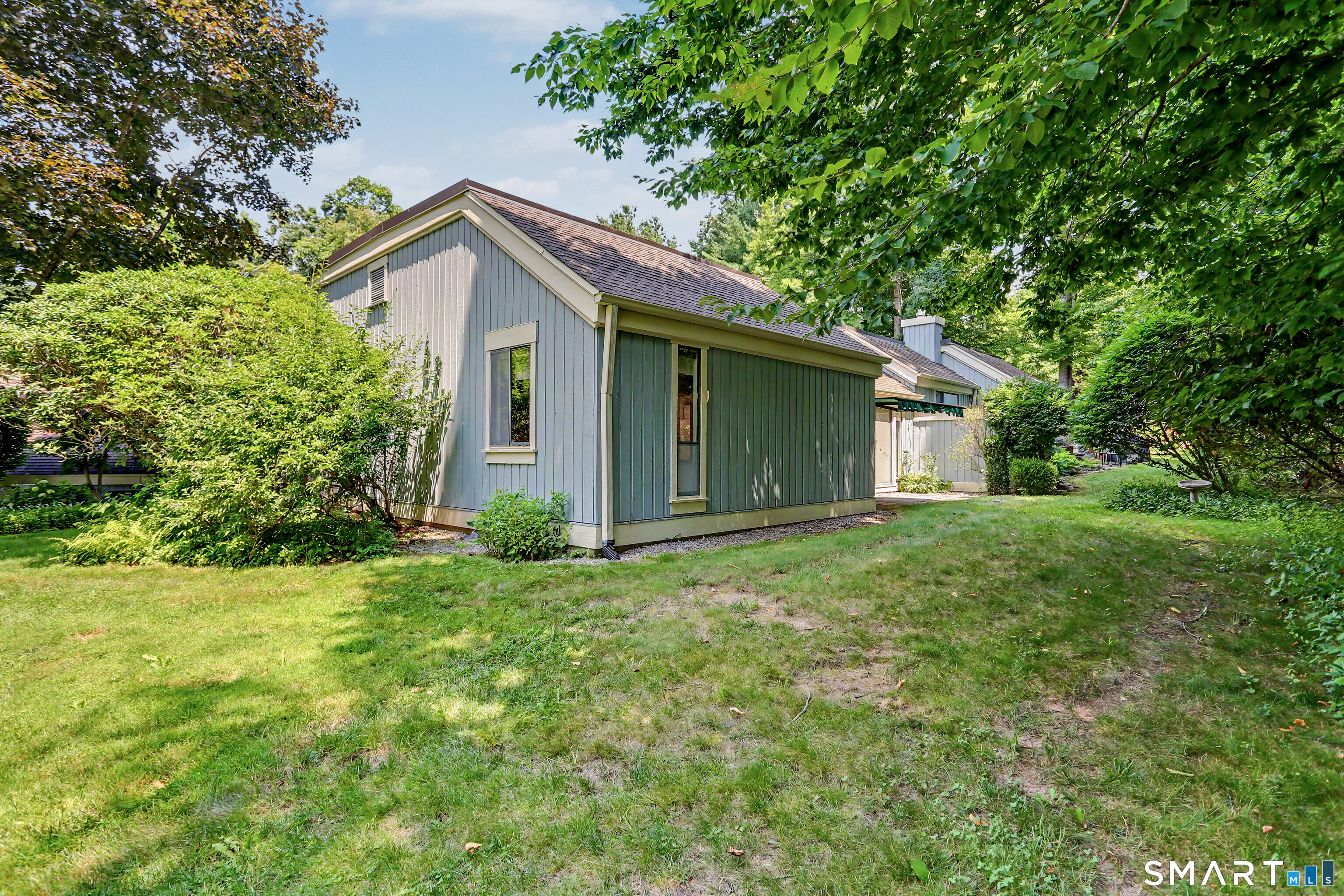 1003 Heritage Village  Unit #B photo 27