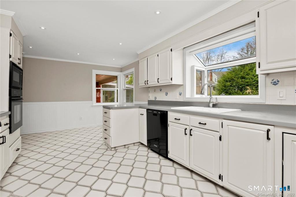 5 Turtleback Lane photo 7
