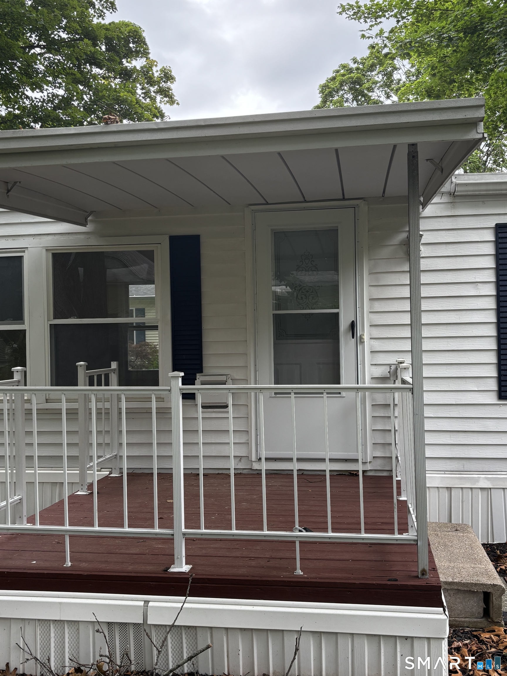 Photo 3 of Manufactured home for sale at 33 Whitewood Rd, Killingworth, CT 06419 | MLS# 24194818 | Listing updated on 2026-09-22