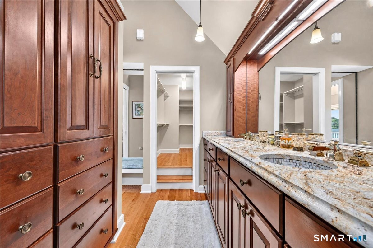 409 River Road photo 17