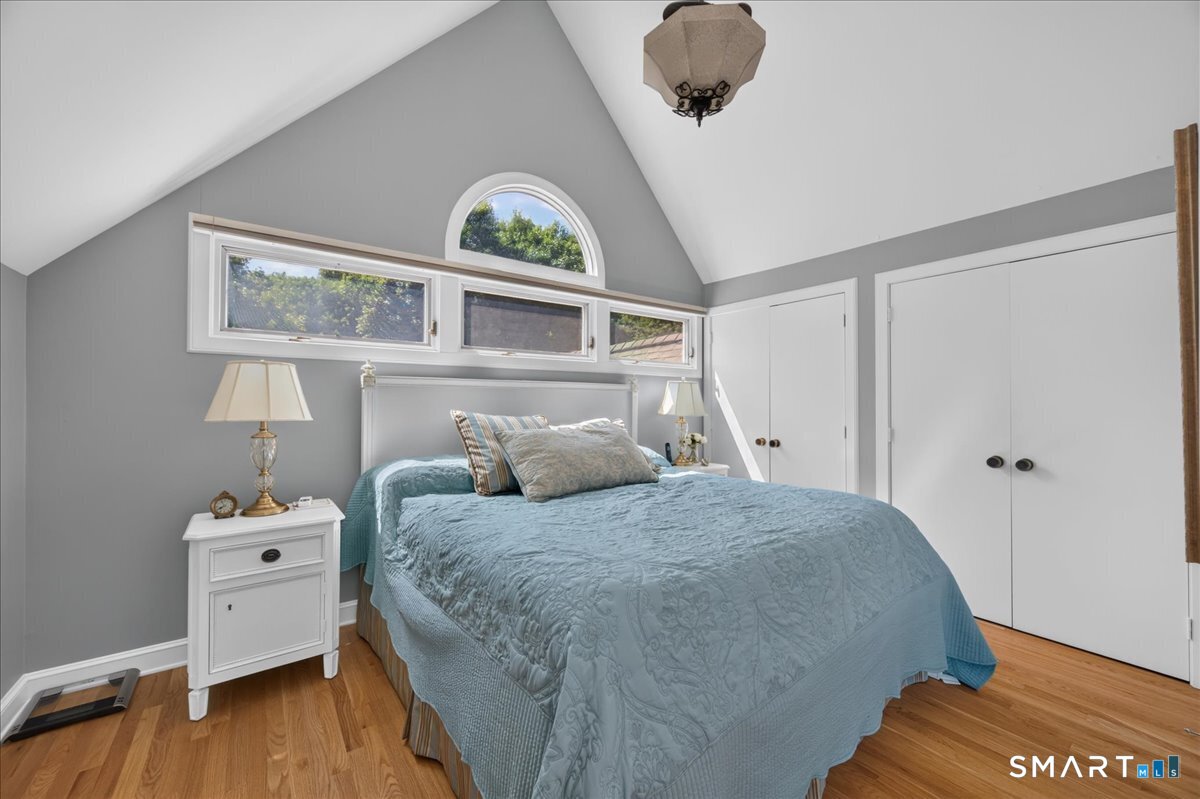 409 River Road photo 23
