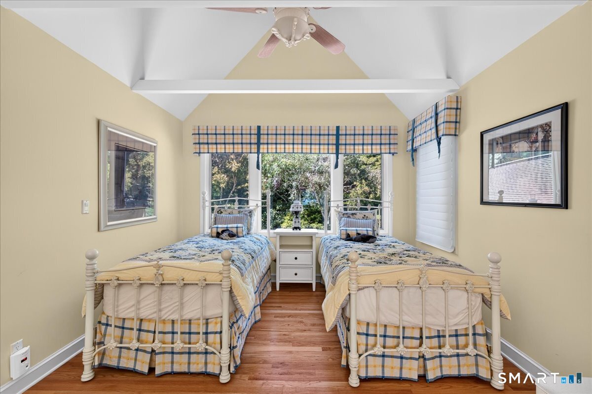 409 River Road photo 25