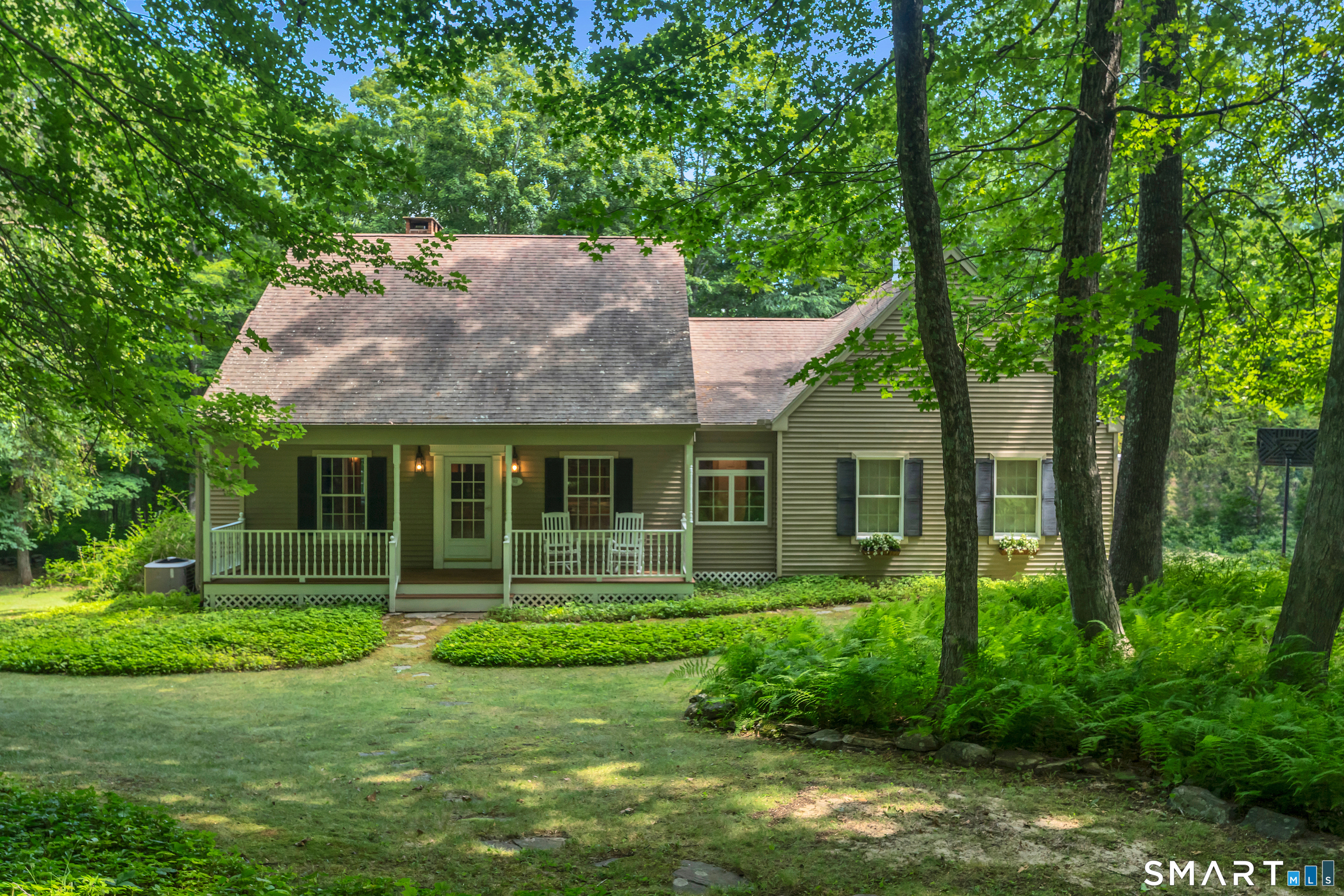 92 Clark Hill Road photo 2
