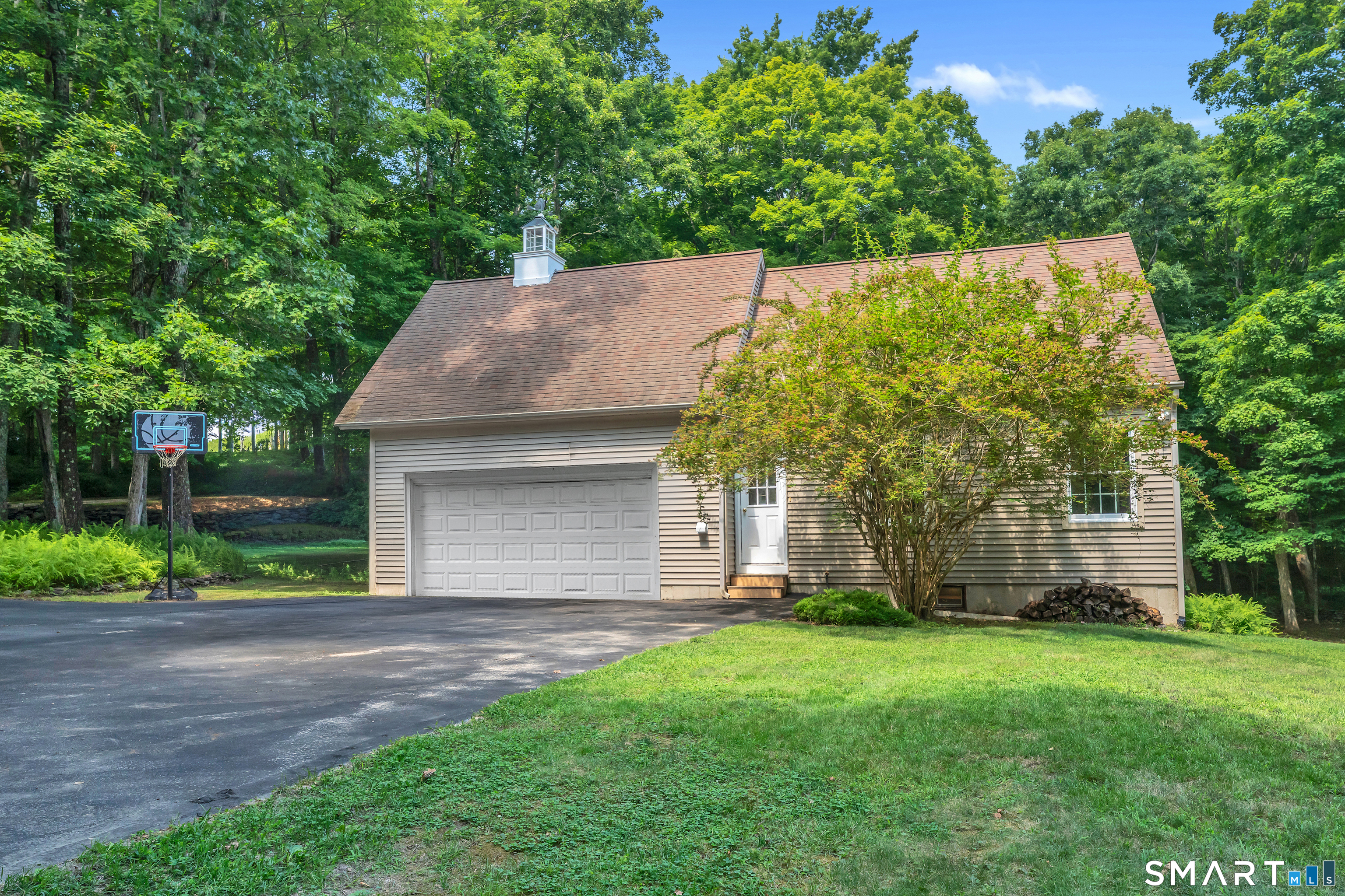 92 Clark Hill Road photo 6