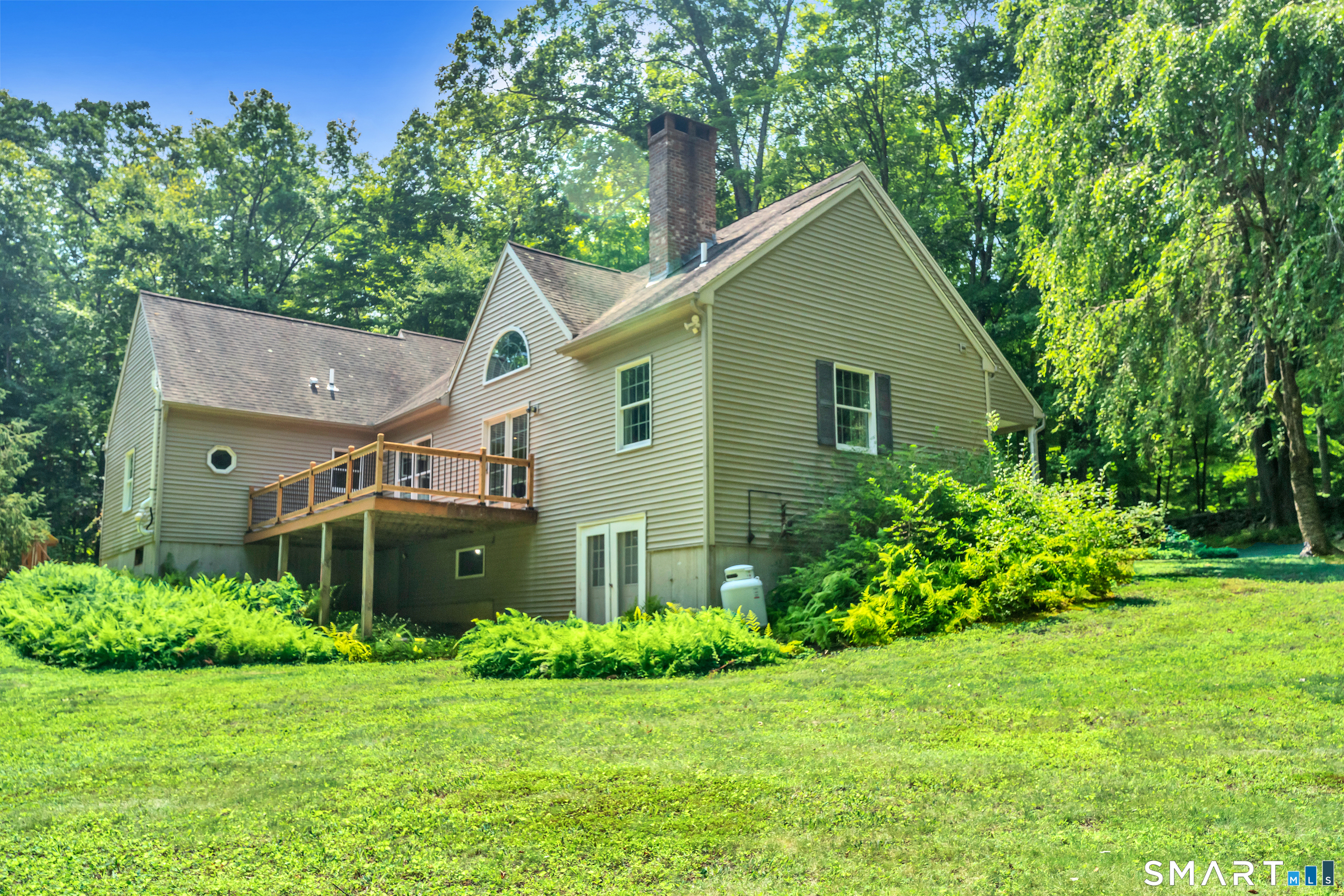 92 Clark Hill Road photo 4