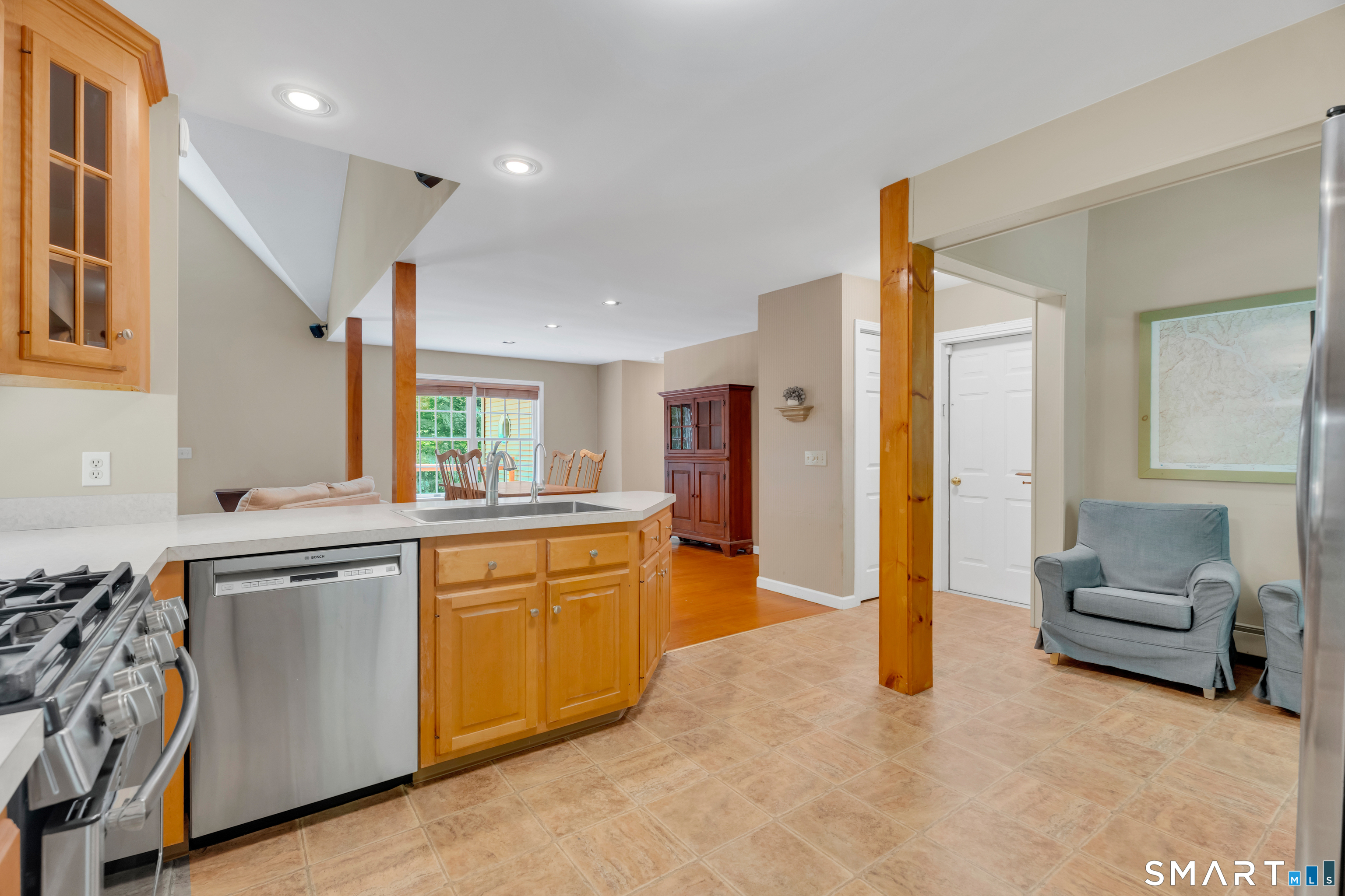 92 Clark Hill Road photo 13