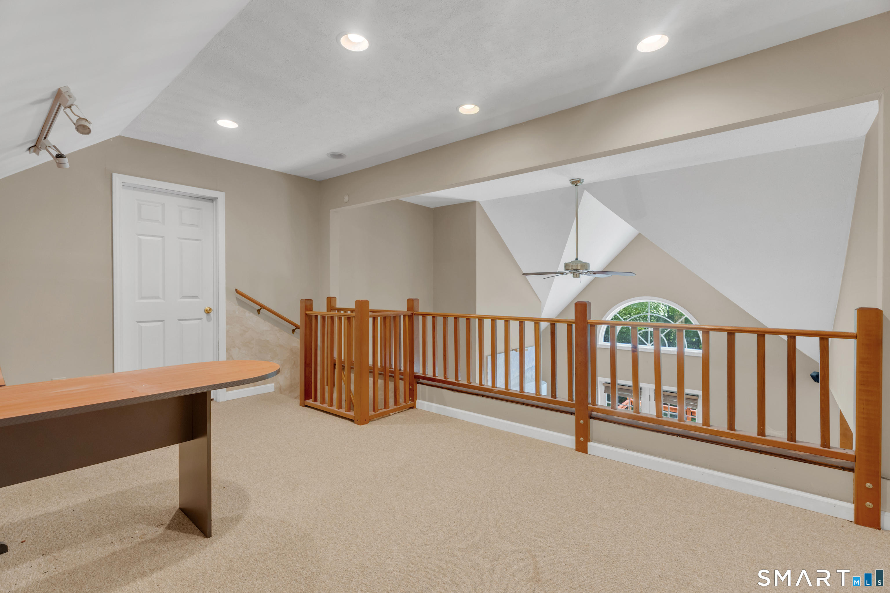 92 Clark Hill Road photo 22
