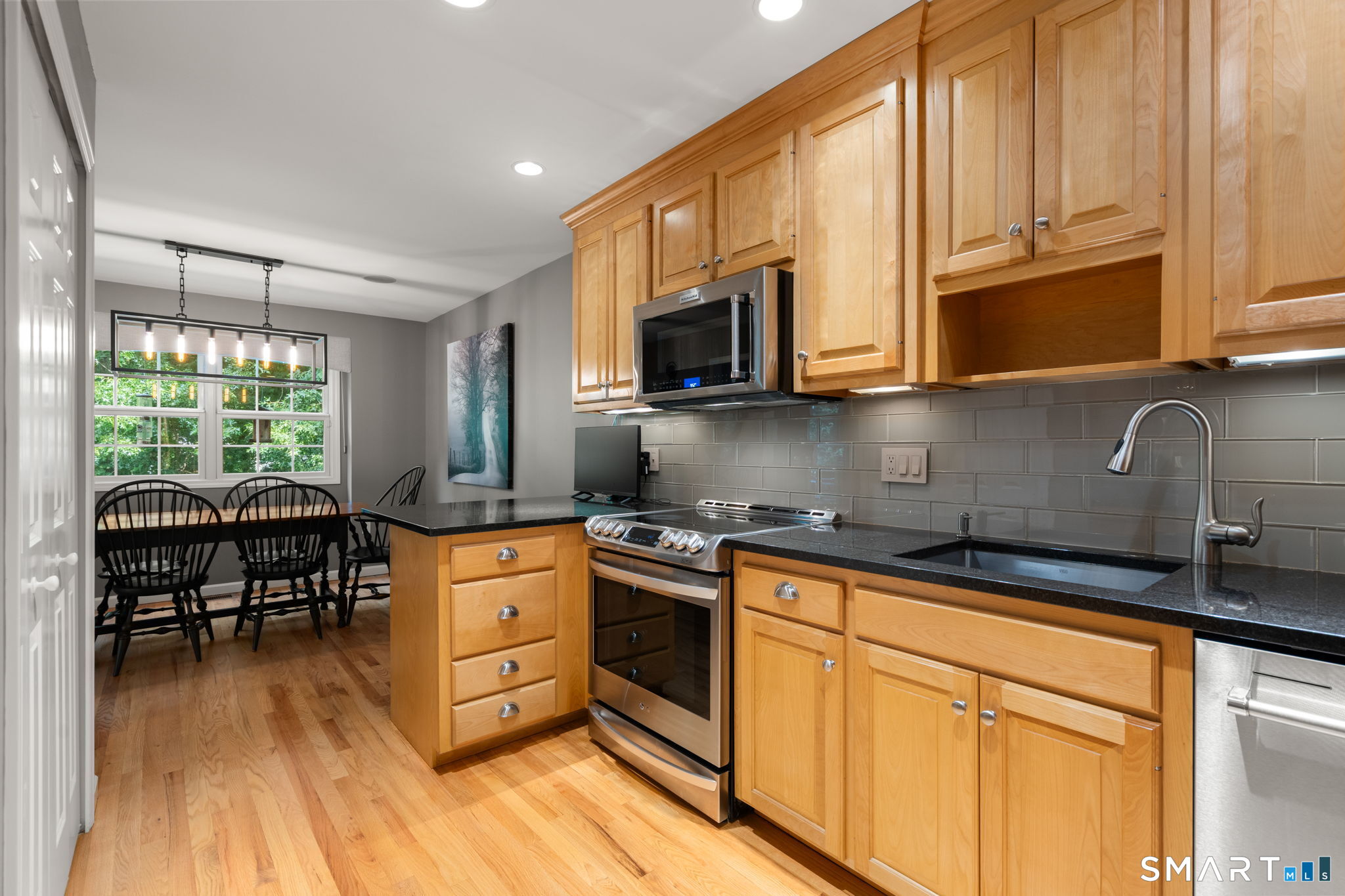 4 Reggie Way  Unit #B photo 18