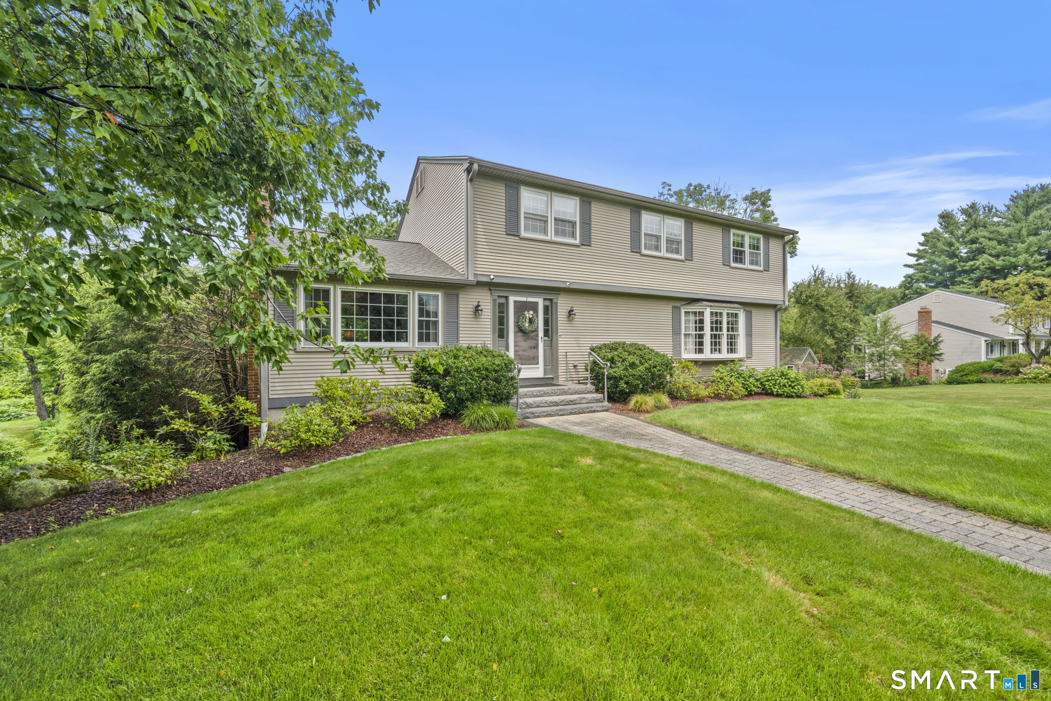 3rd image of 21 Watson Dr, Simsbury, CT 06092 | MLS# 24186300