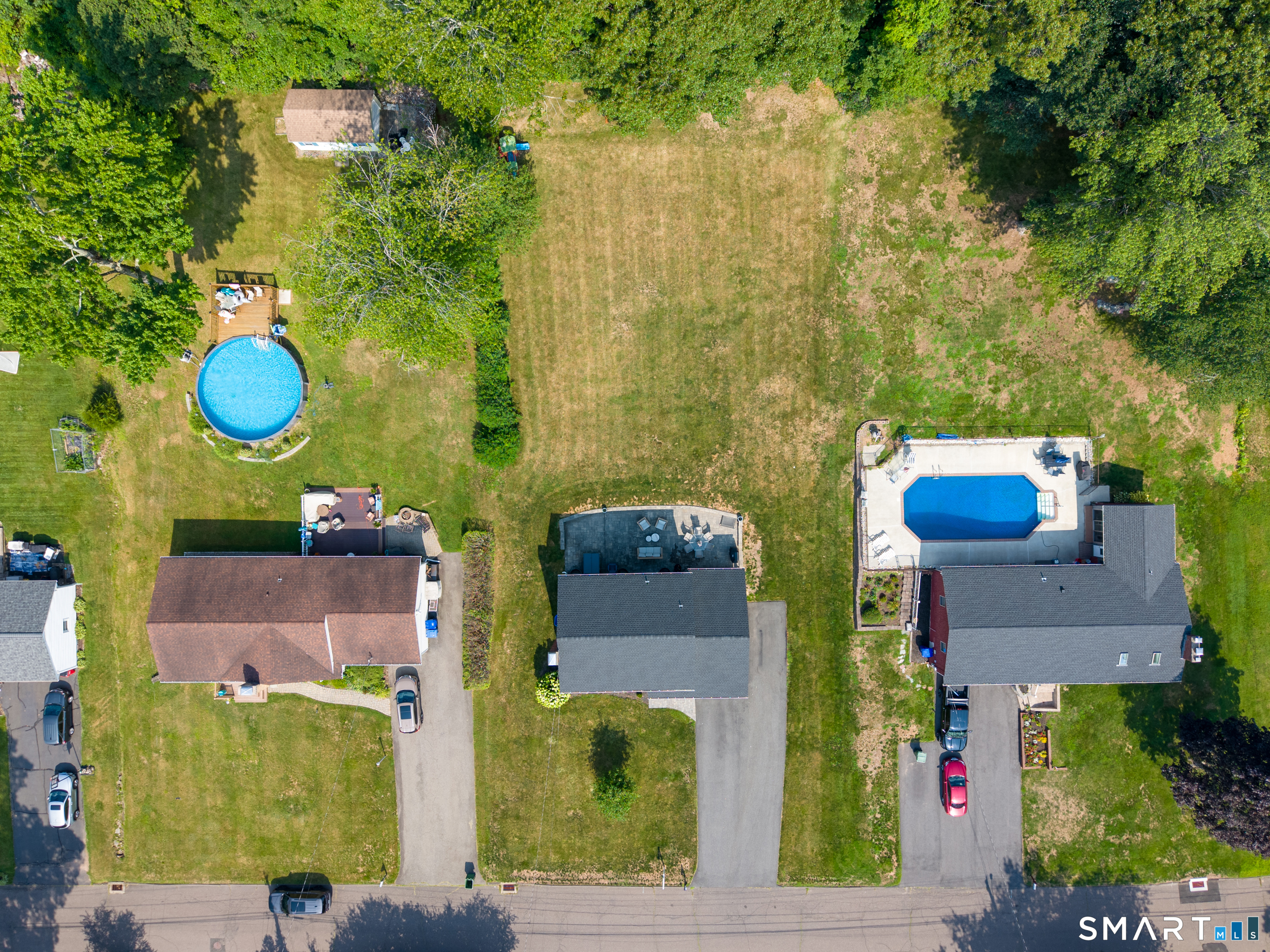 5th image of 27 Wooding Rd, Wallingford, CT 06492 | MLS# 24170756