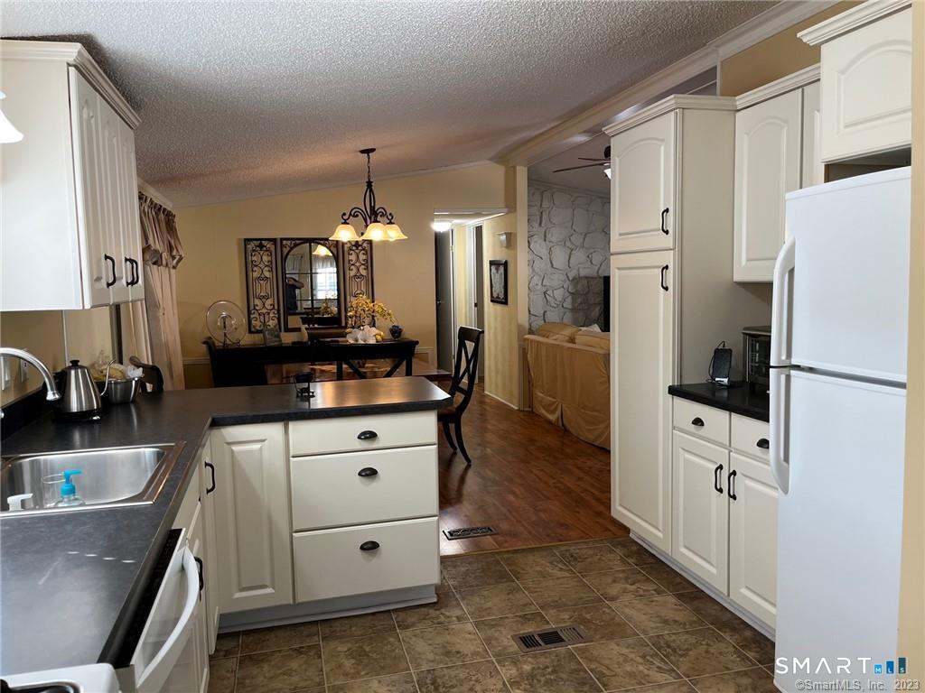 1070 Amity Road Unit #LOT 35 photo 19