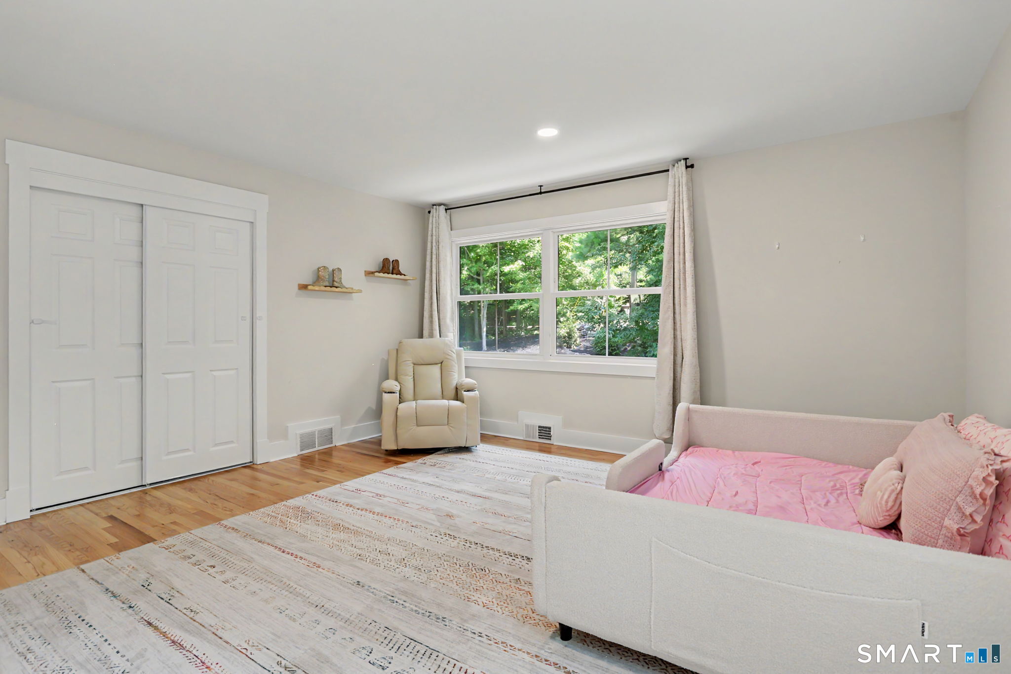 143 Old Hyde Road photo 16