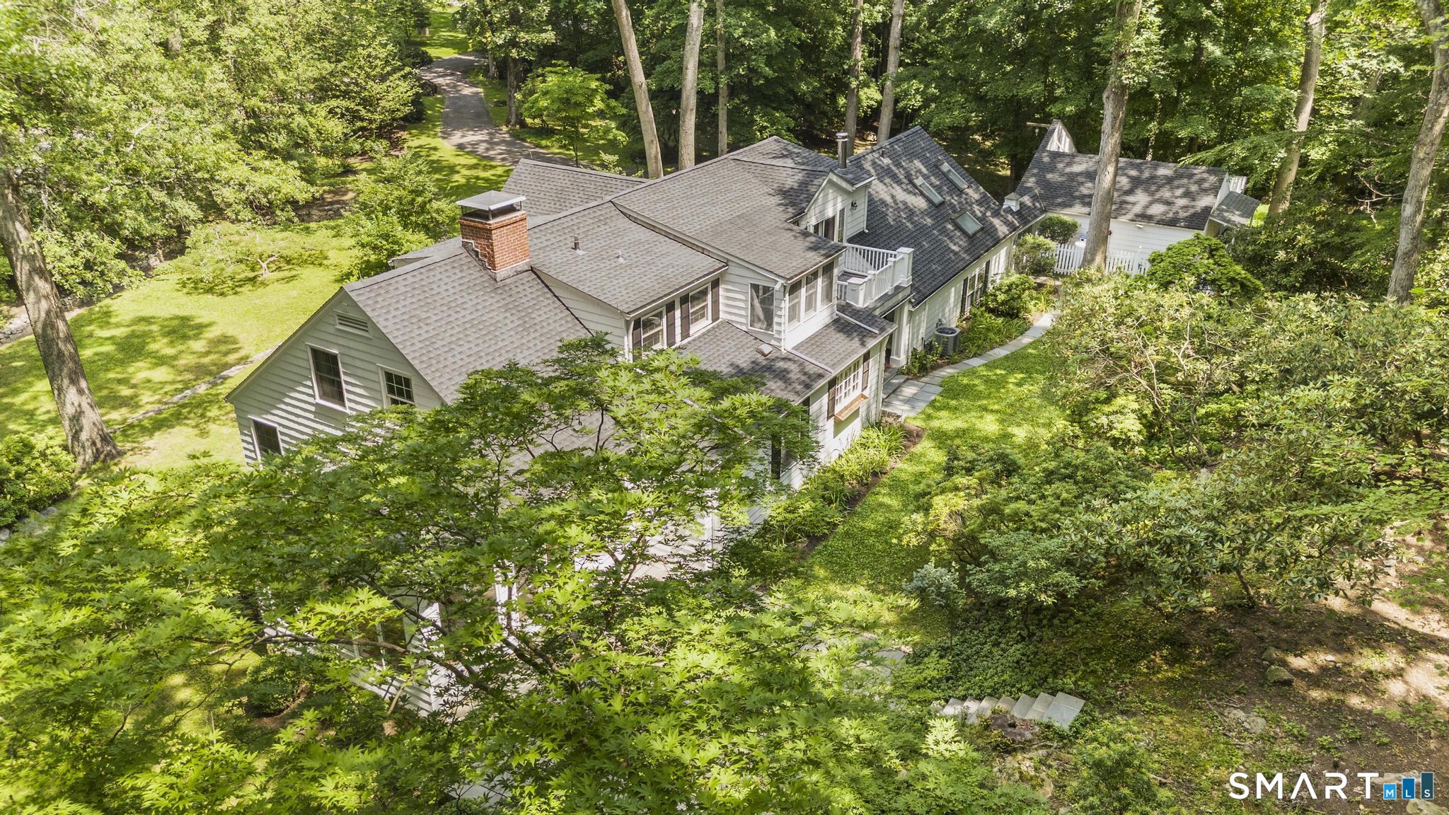 46 Fernwood Drive, Stamford, Connecticut photo 3