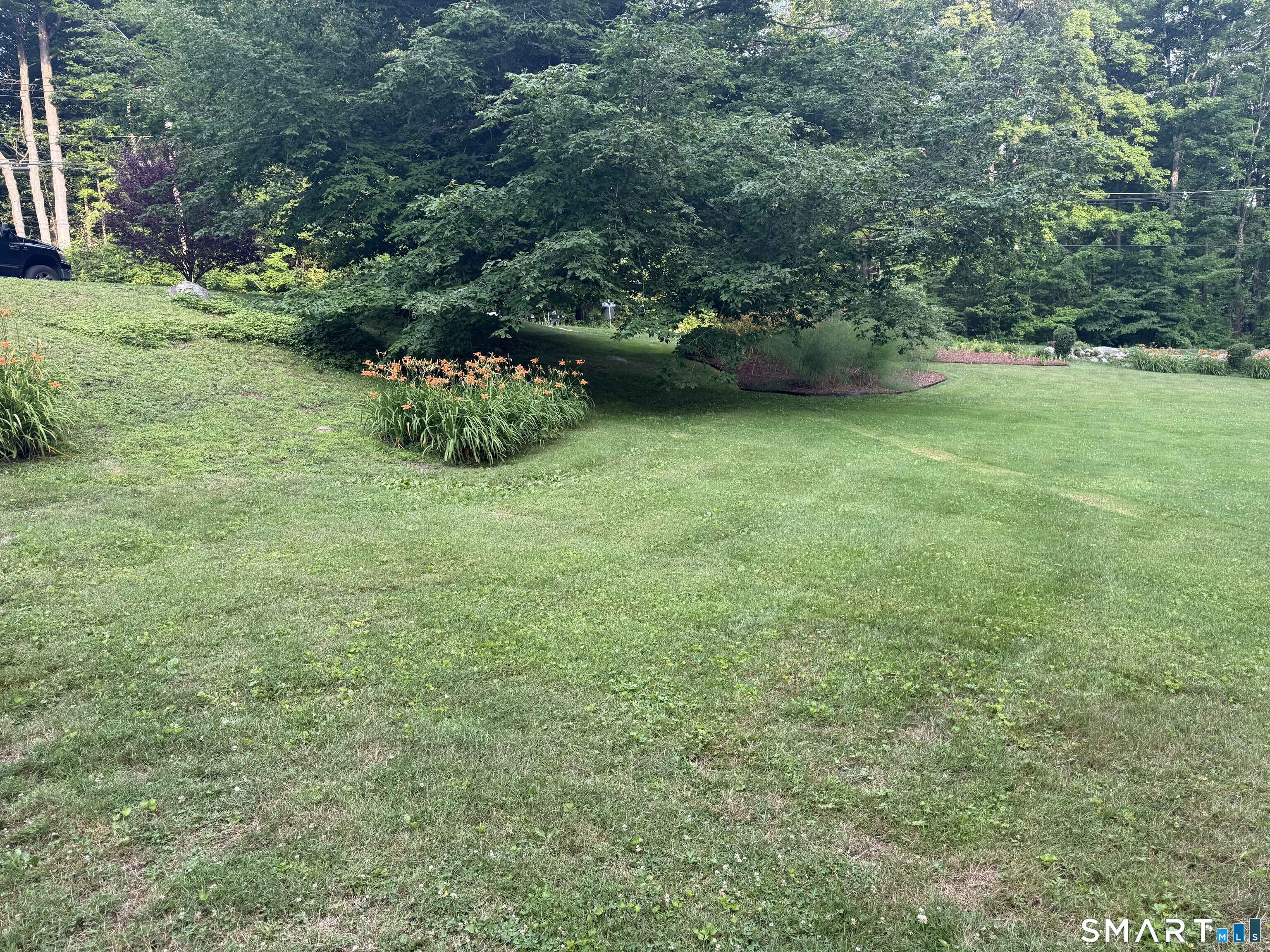 138 Clark Hill Road photo 36