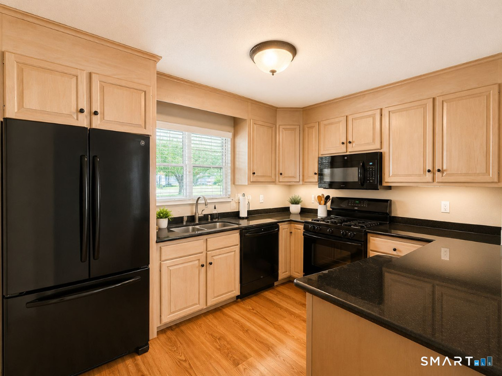 38 Dibble Hollow Lane photo 2