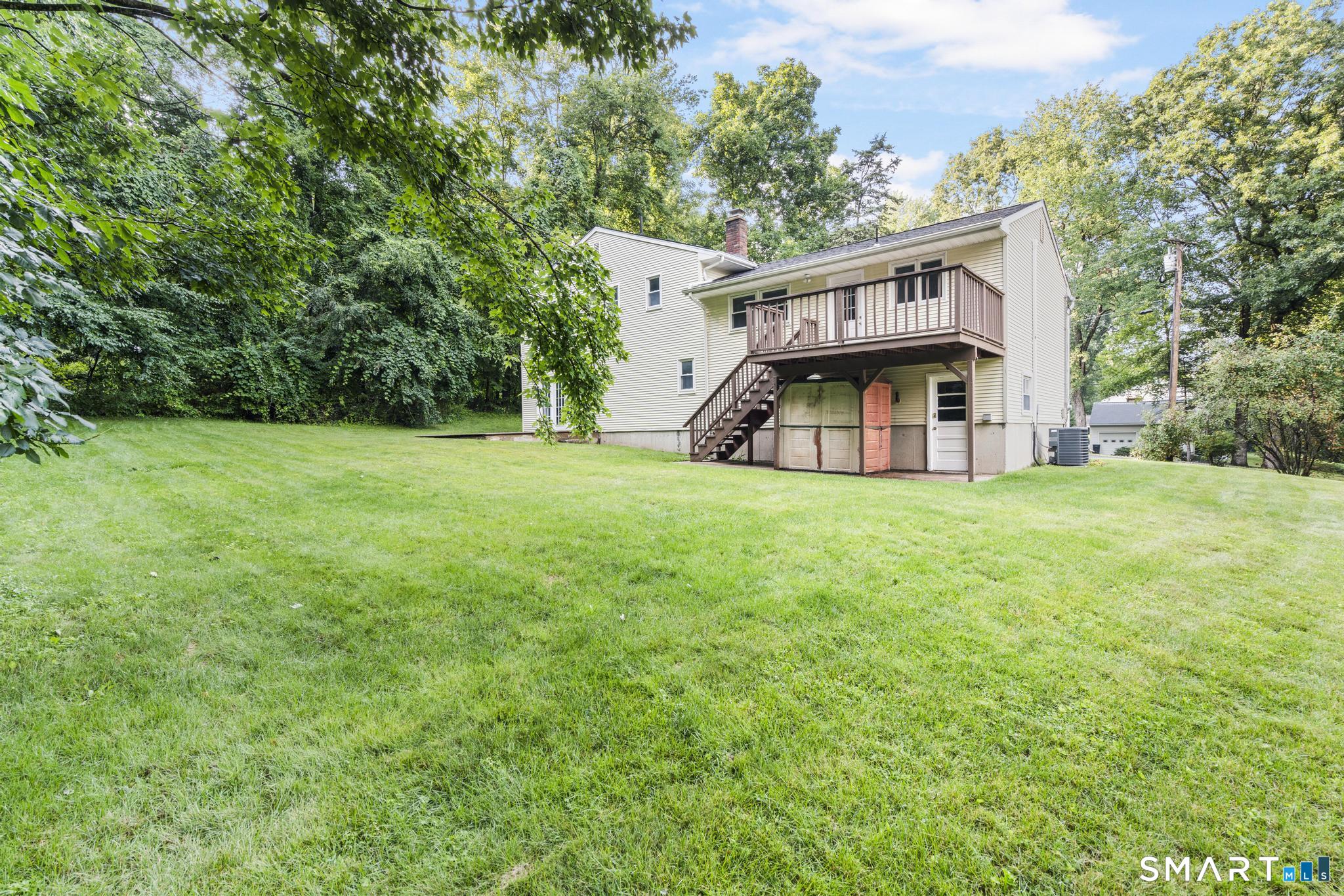 1185 Highview Terrace photo 5