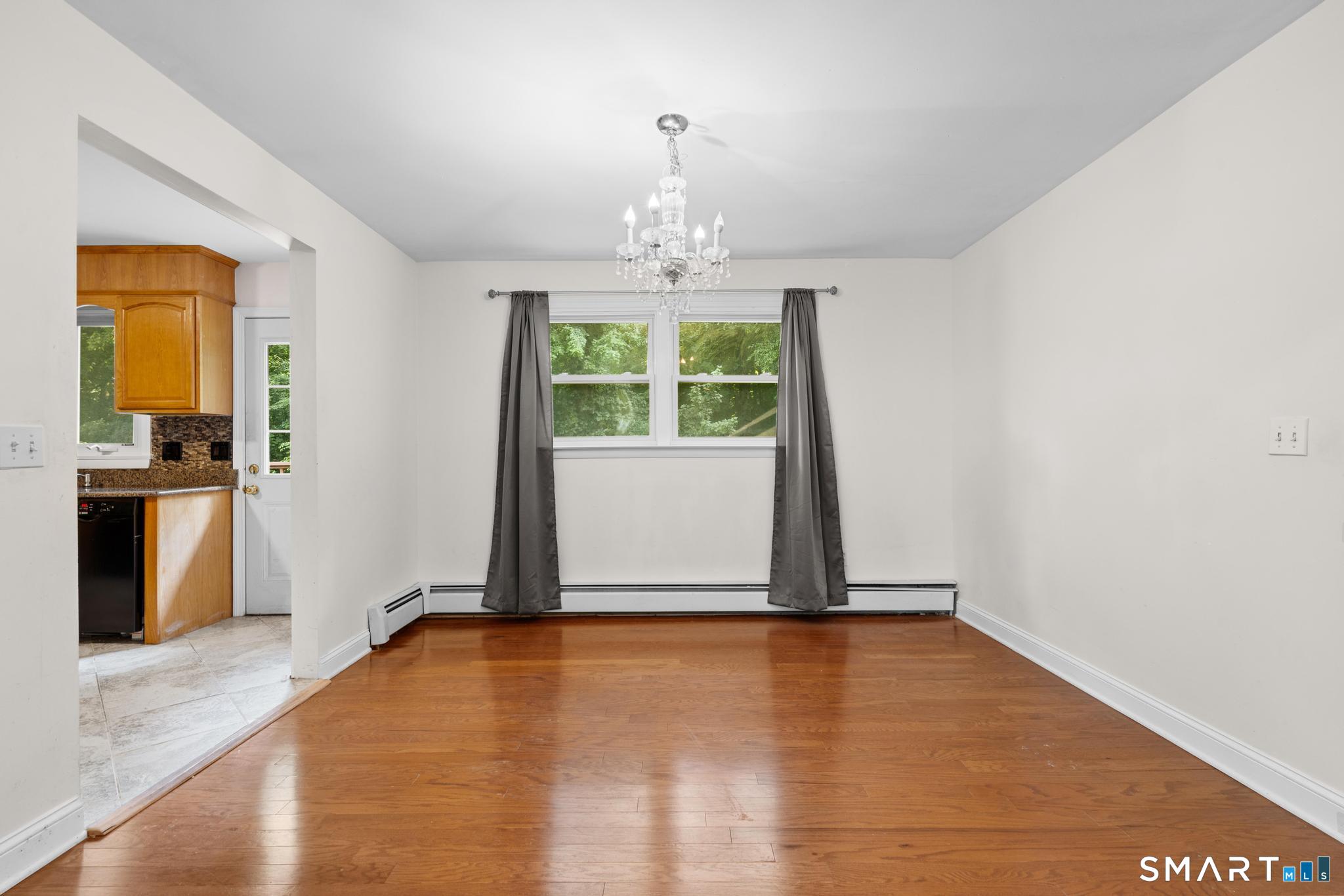 1185 Highview Terrace photo 12