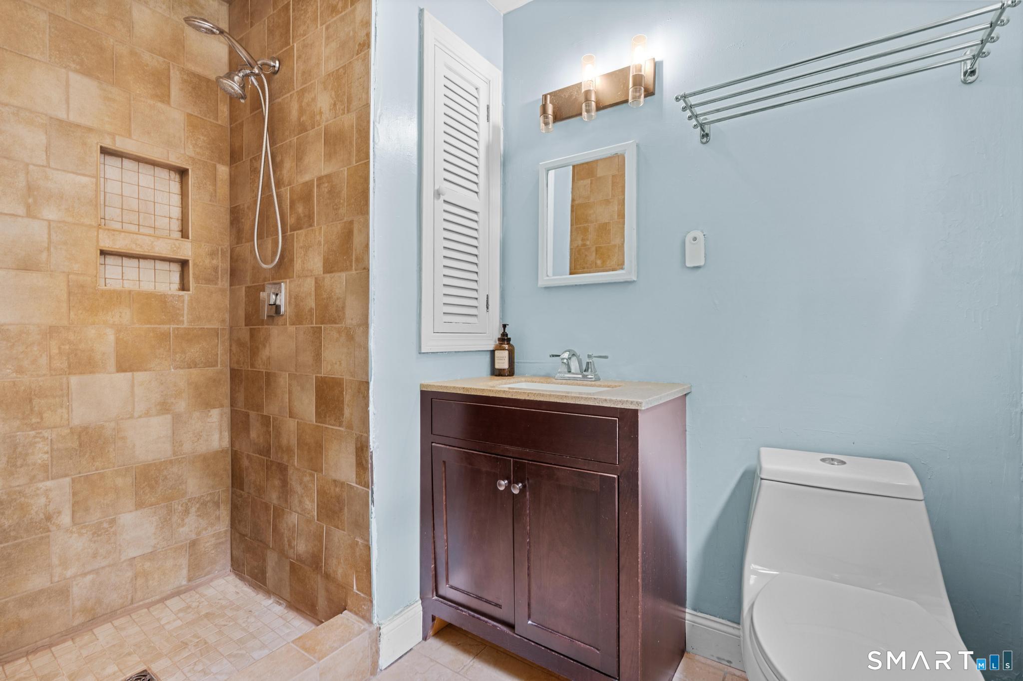 1185 Highview Terrace photo 20