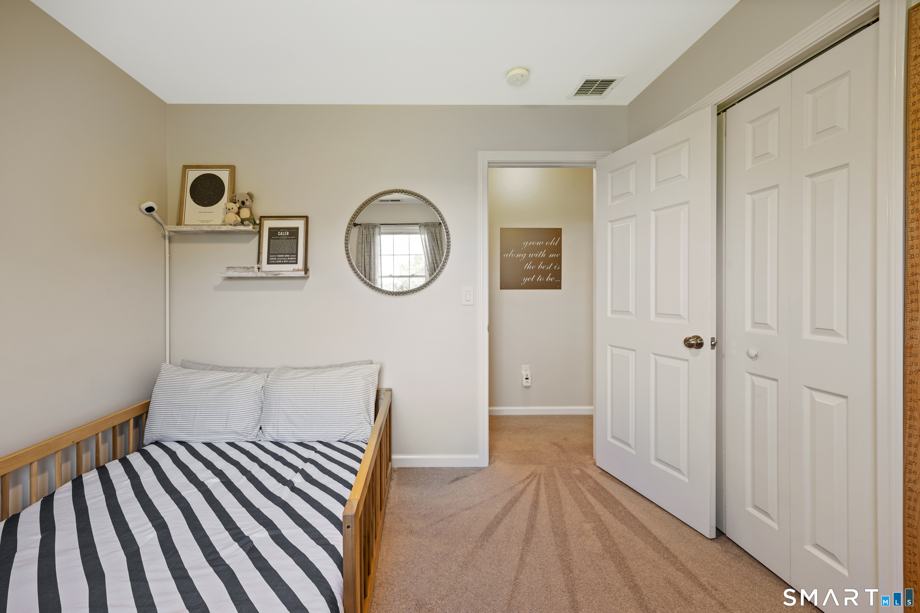65 Walt Drive photo 26