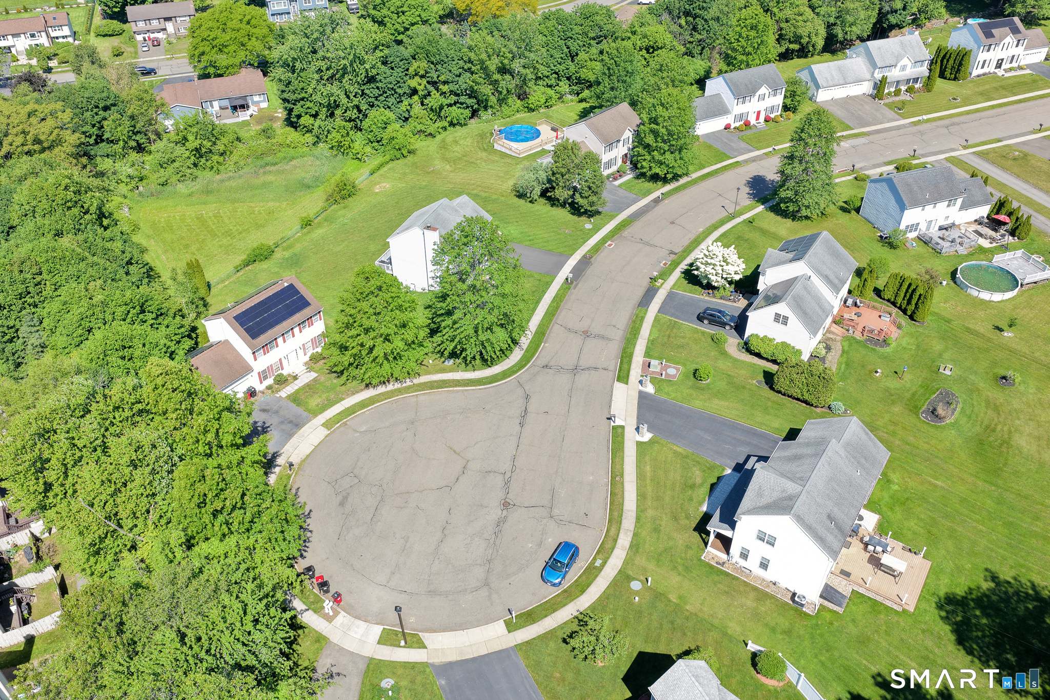 65 Walt Drive photo 38