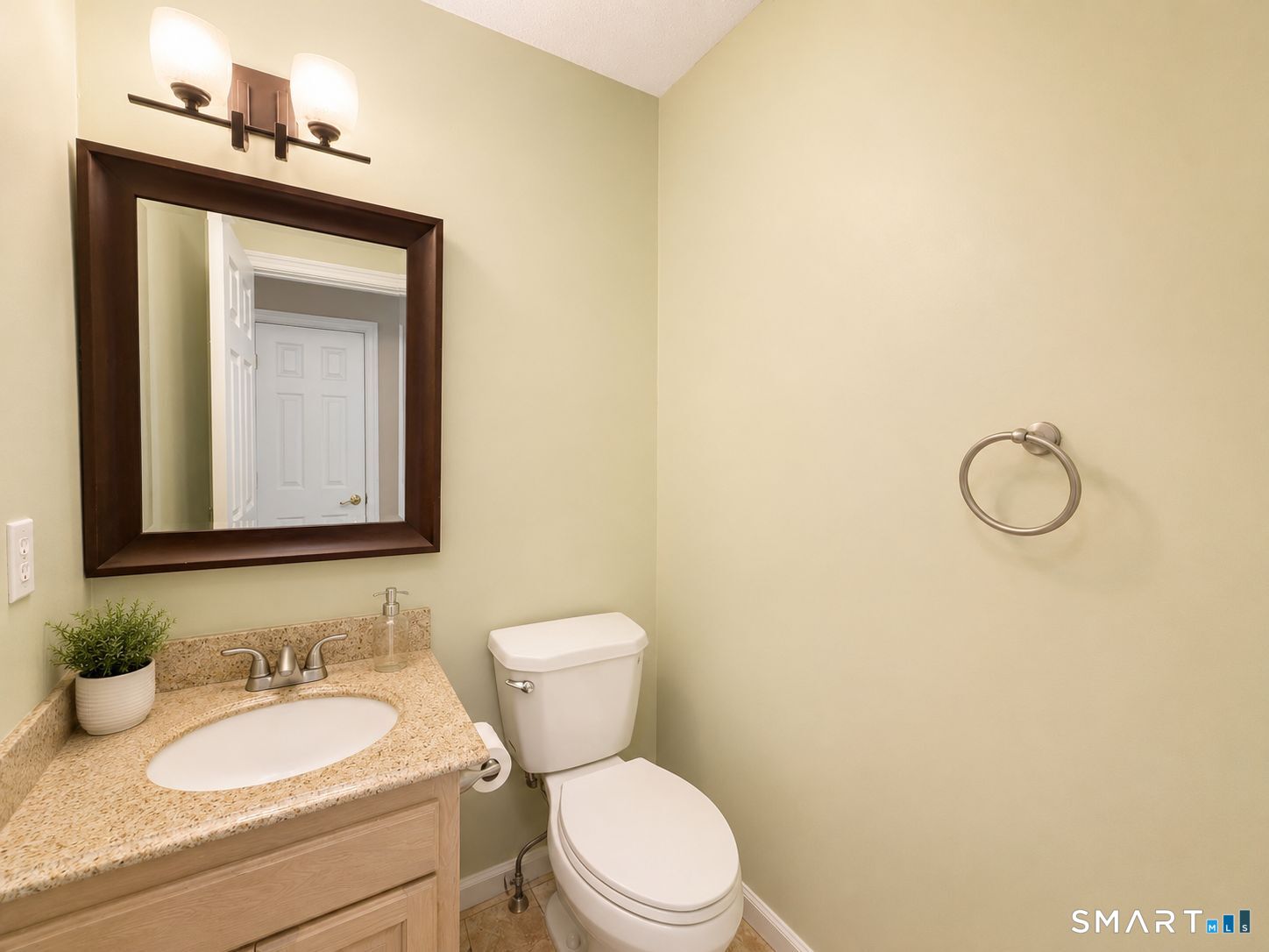 38 Dibble Hollow Lane photo 6