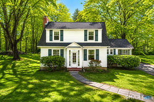 1841 Huntington Turnpike