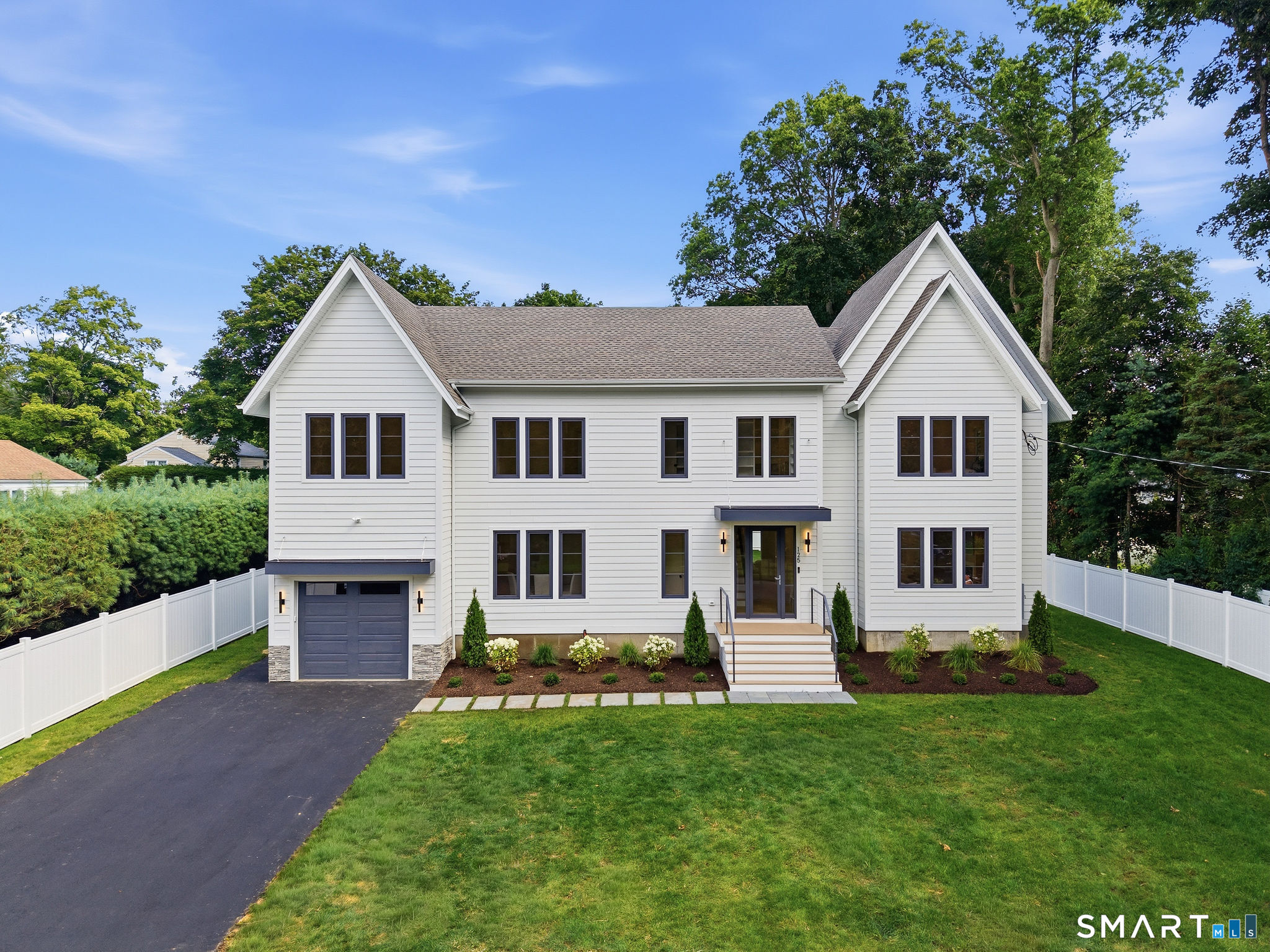 125 Coleman Road, Fairfield, Connecticut 06825