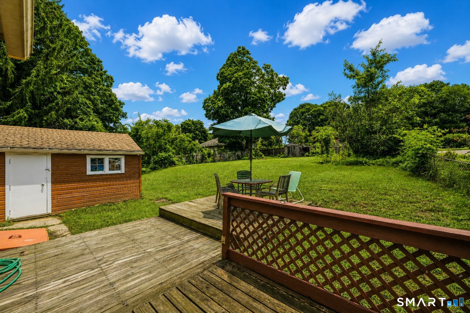 7 Maple Avenue photo 5