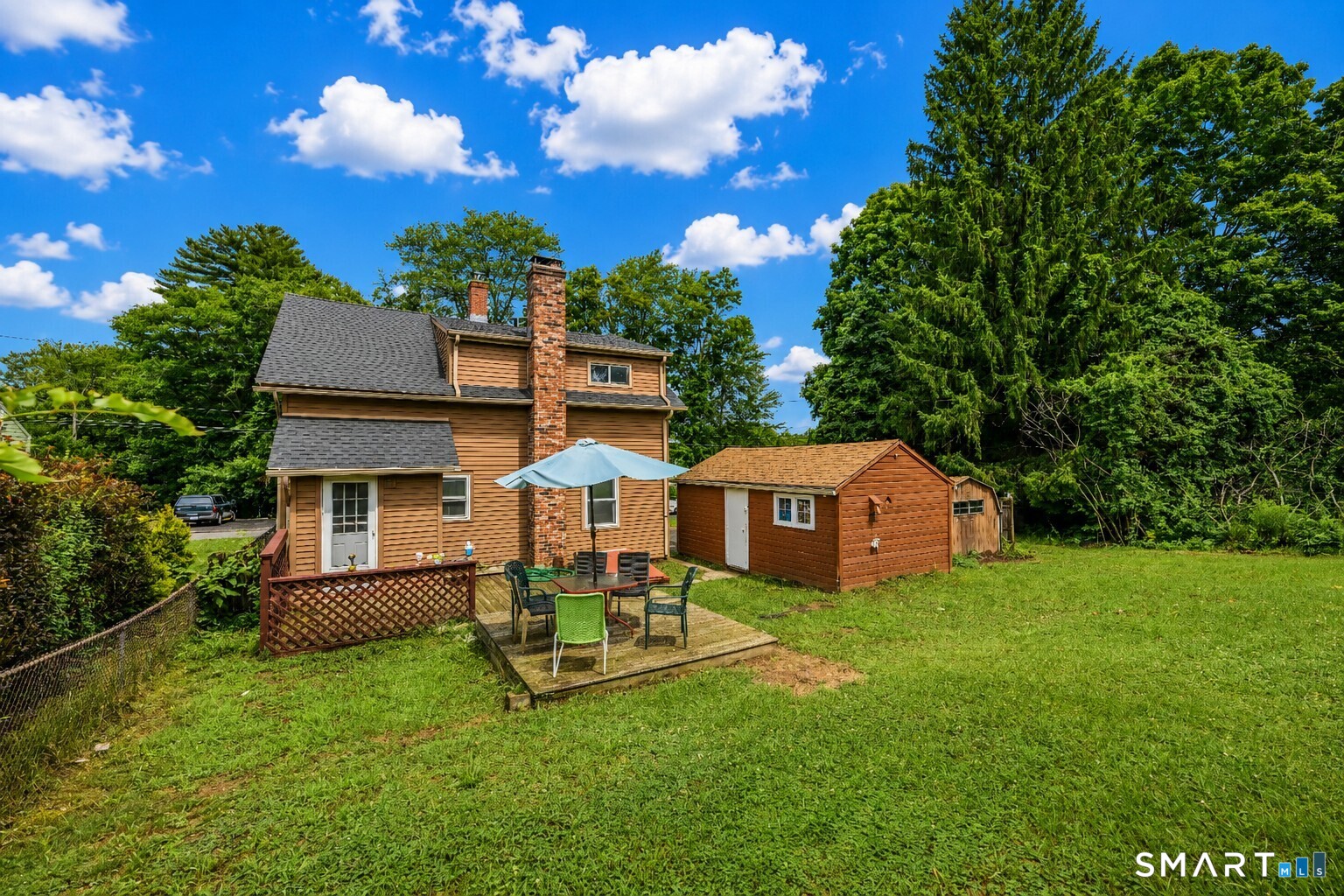 7 Maple Avenue photo 8