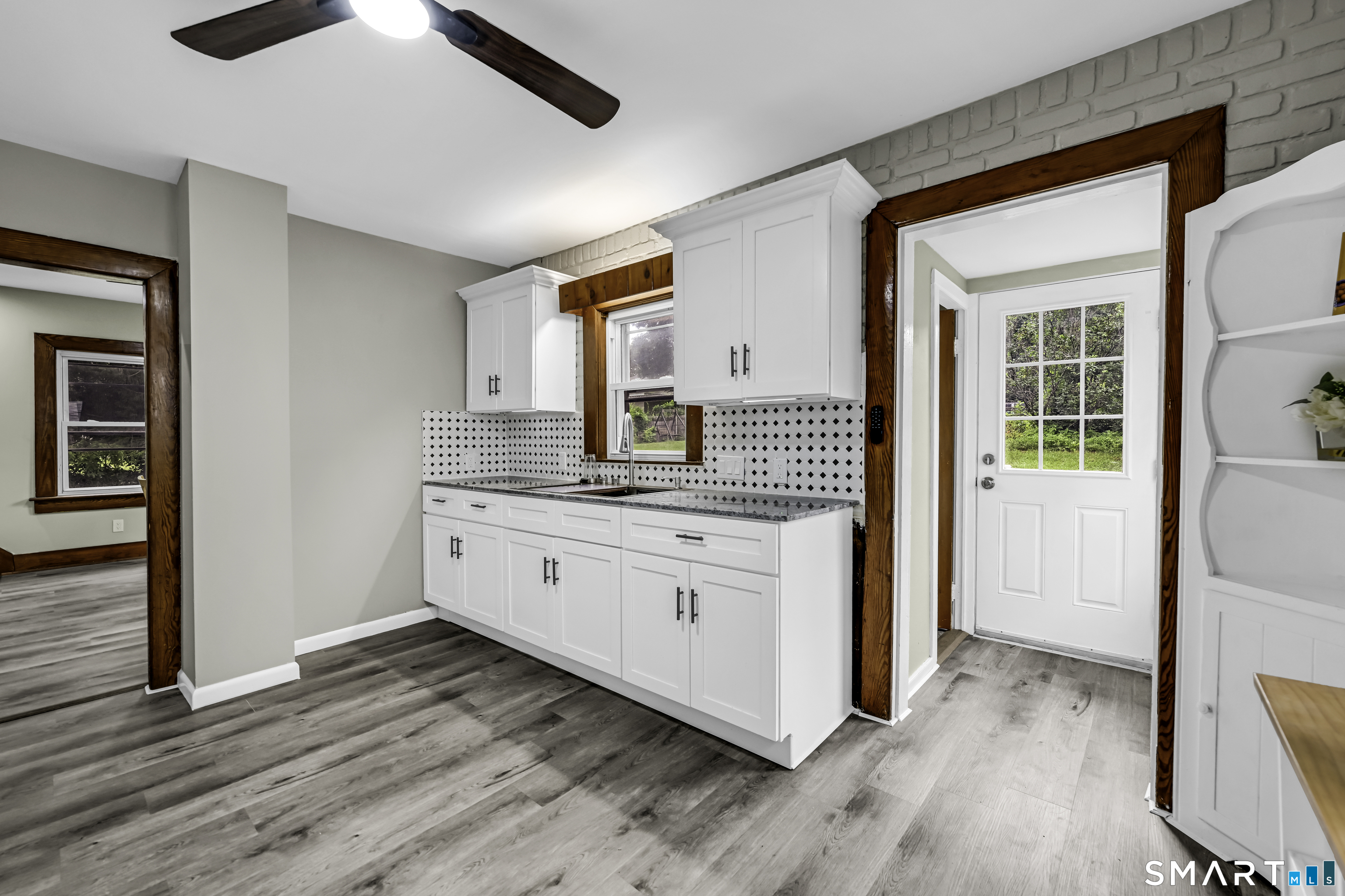 7 Maple Avenue photo 21
