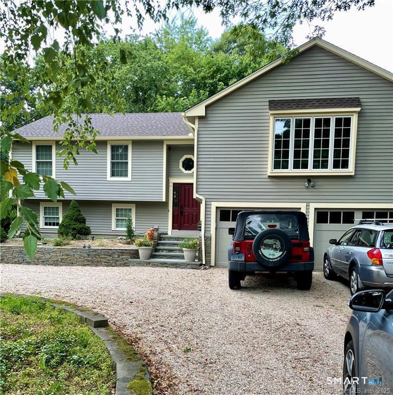 15 Oak Hill Drive