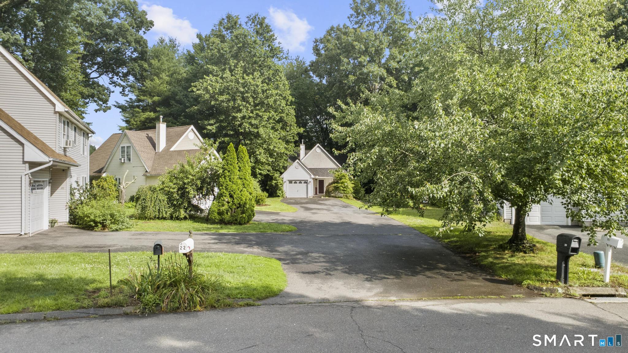 4th image of 24 Fitch Meadow Ln #24, South Windsor, CT 06074 | MLS# 24195631
