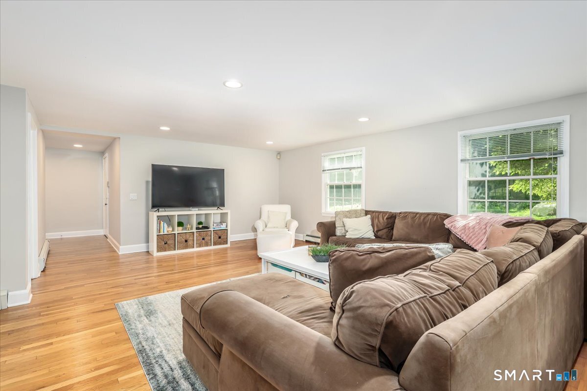 311 Mountain Road photo 25