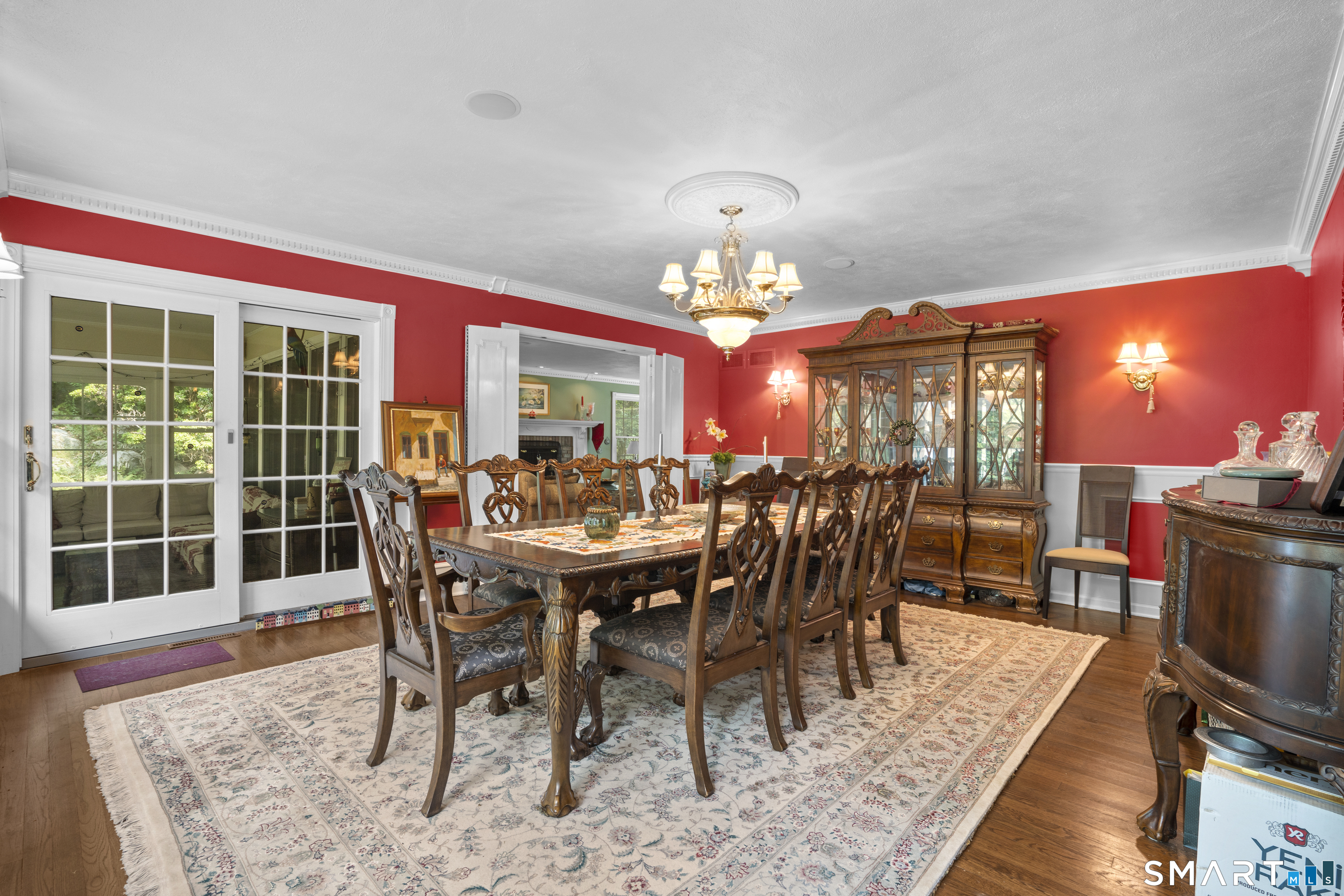 64 Round Hill Drive photo 7