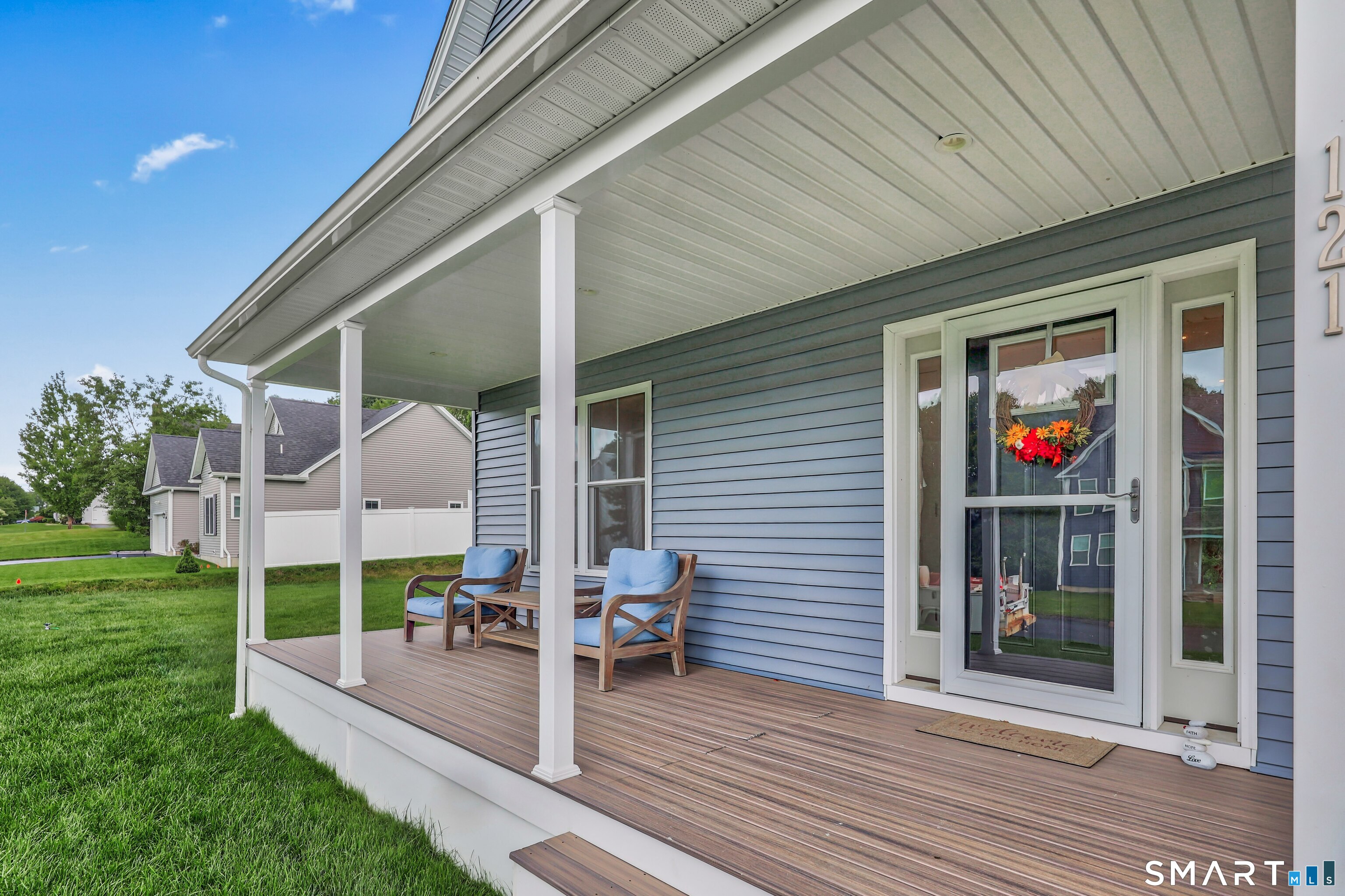 121 Silver Brook Lane photo 3