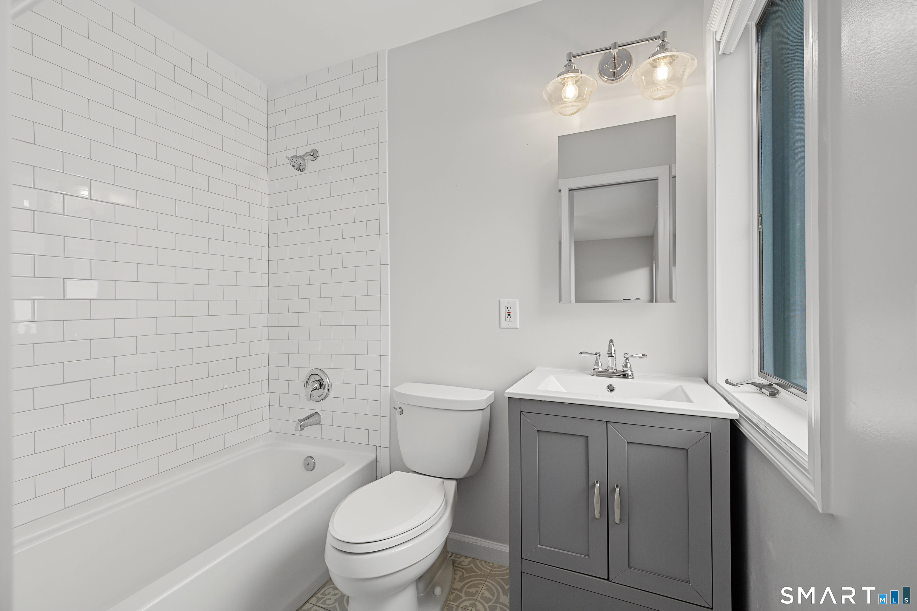 668 Glenbrook Road Unit #17 photo 22