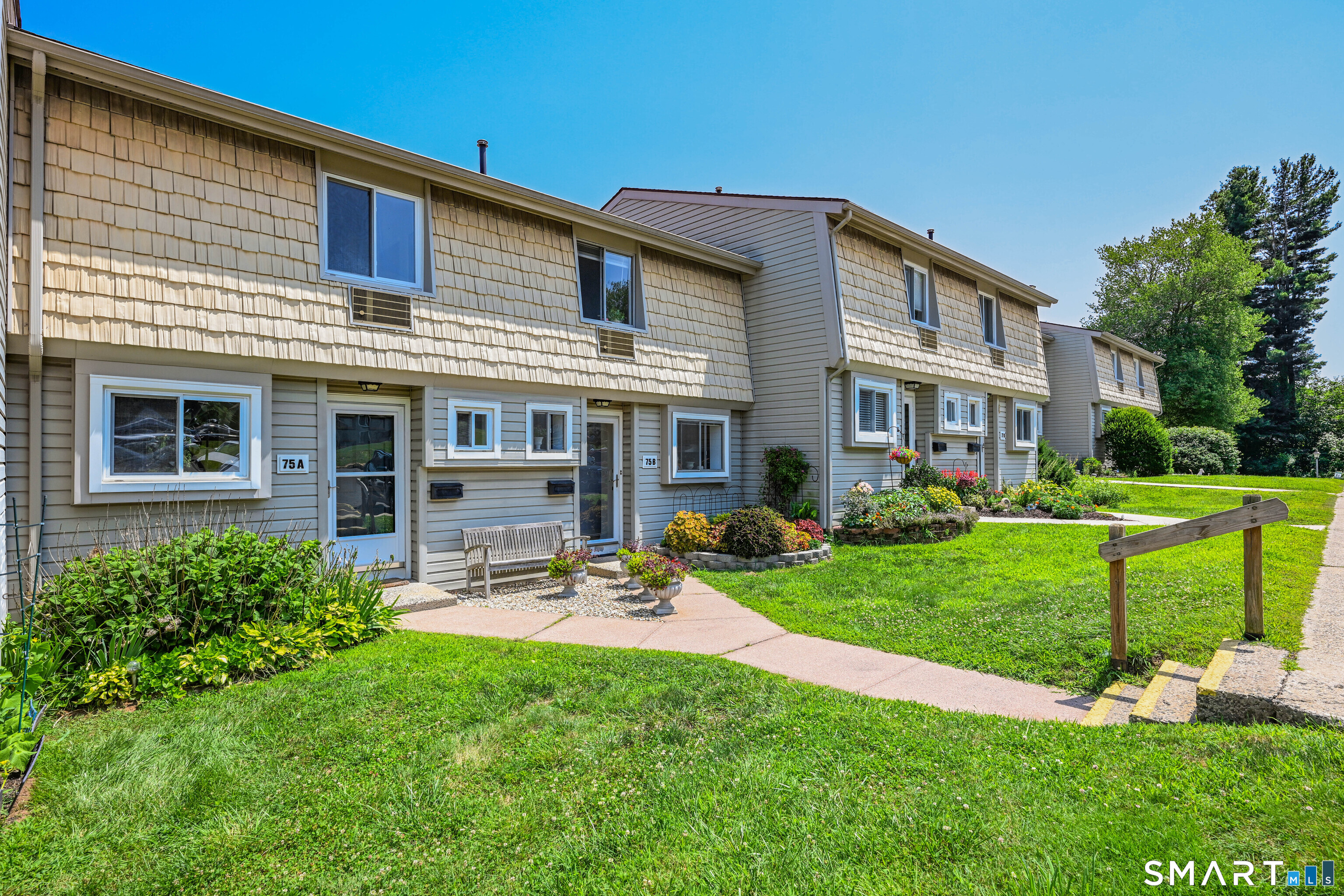 75 Carillon Drive  Unit #A photo 31