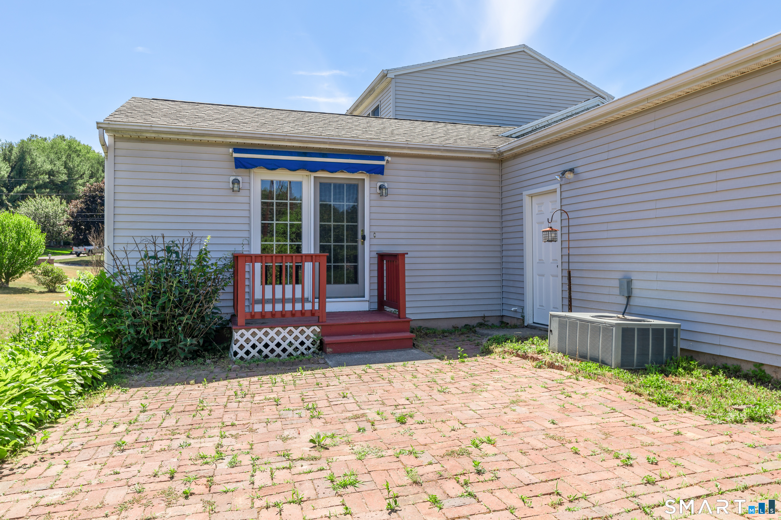 3rd image of 23 Sara Cir, North Haven, CT 06473 | MLS# 24195766