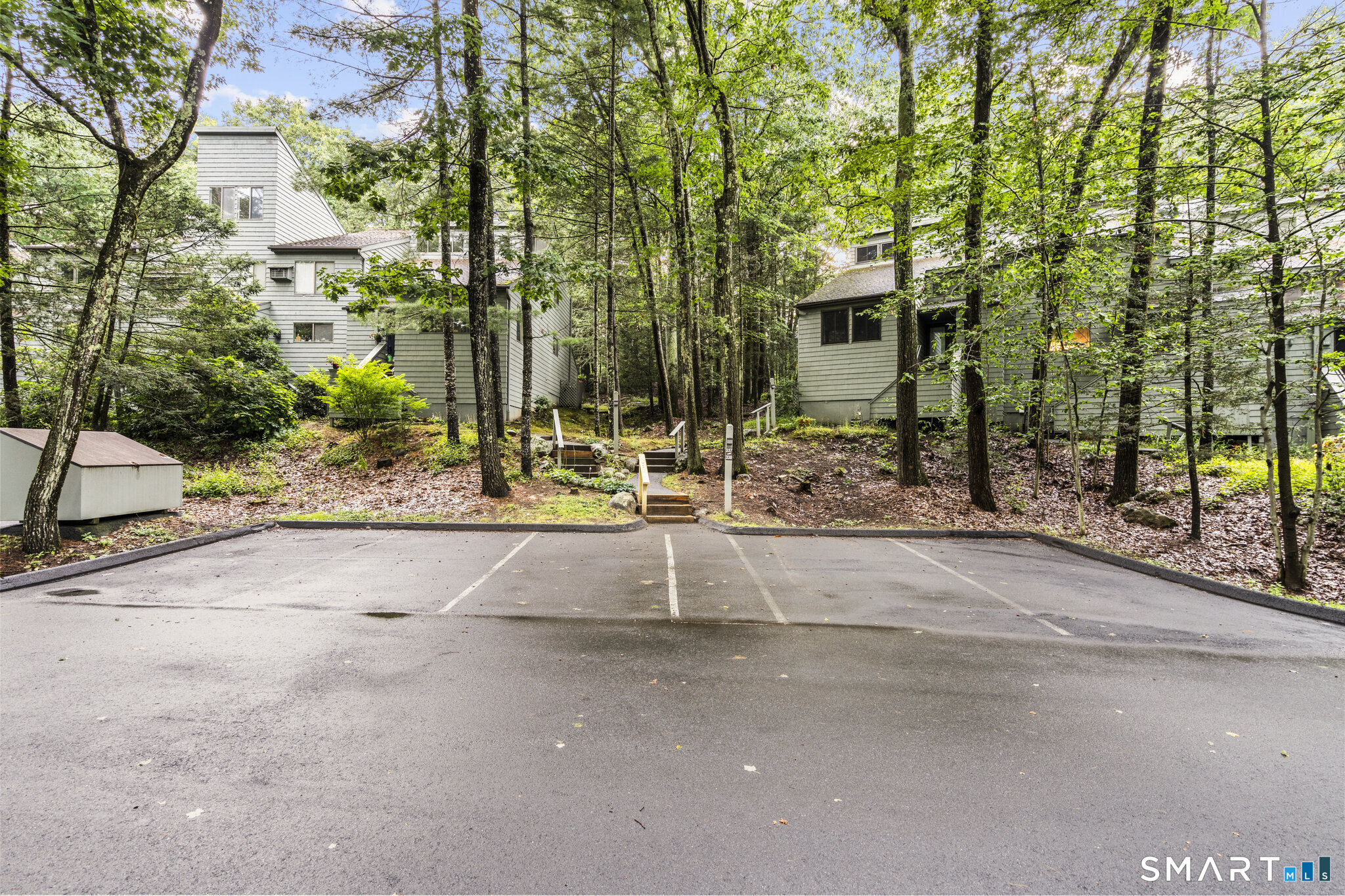 4th image of 337 Ledge Dr #337, Torrington, CT 06790 | MLS# 24195574