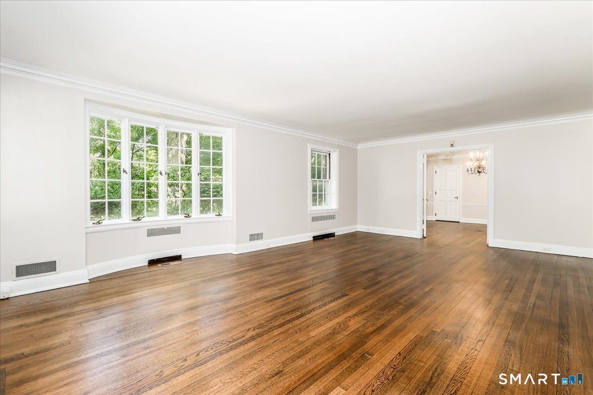 611 Westover Road, Stamford, Connecticut photo 5