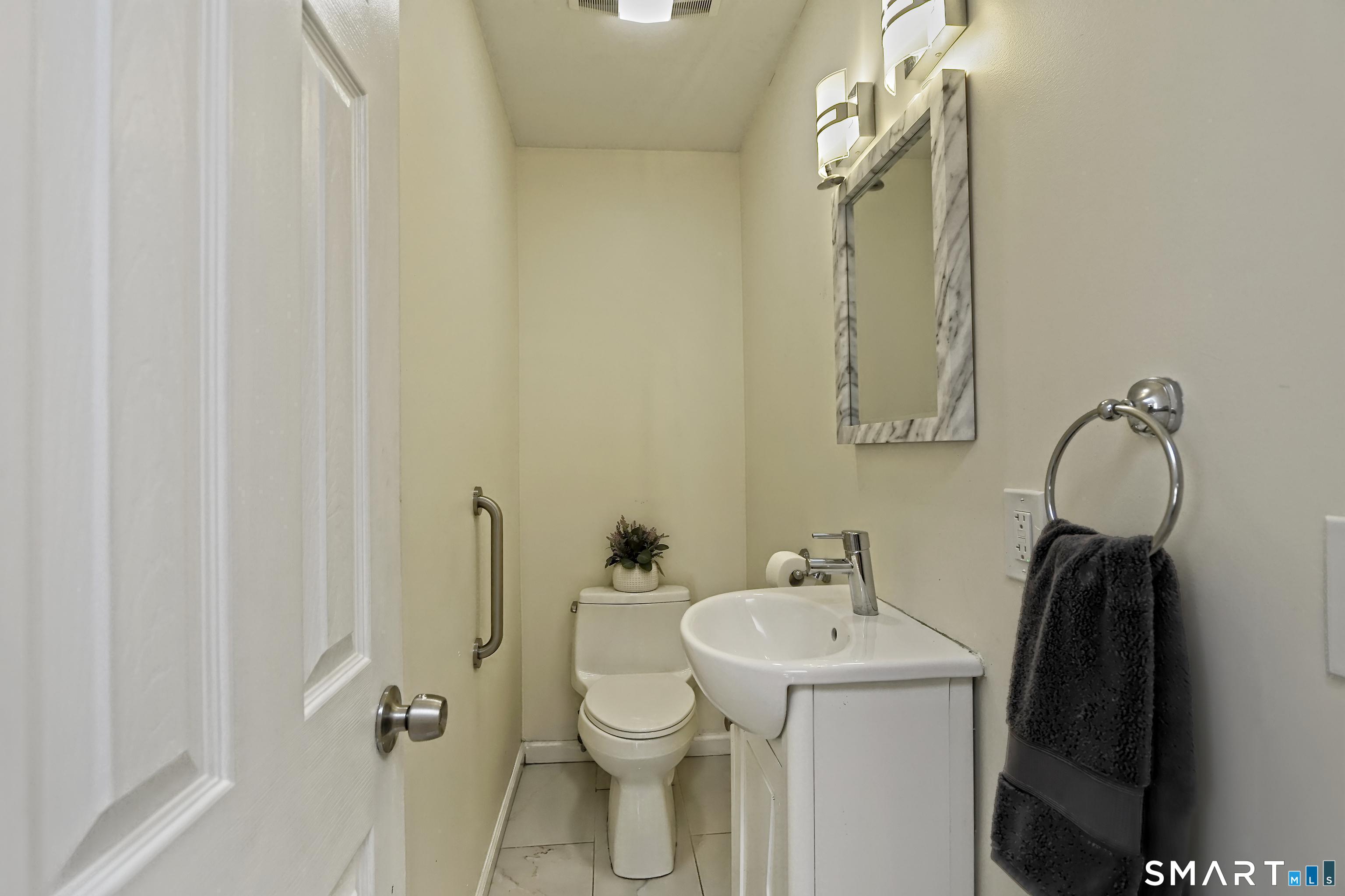 426 Second Avenue photo 14