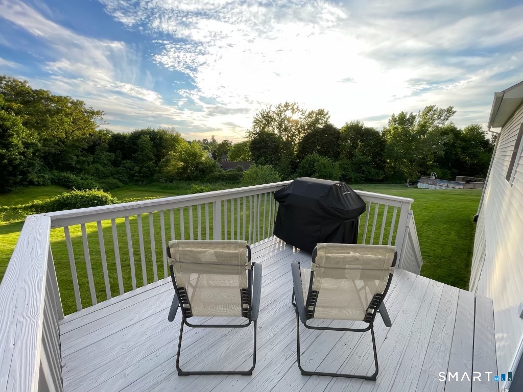 65 Walt Drive photo 32
