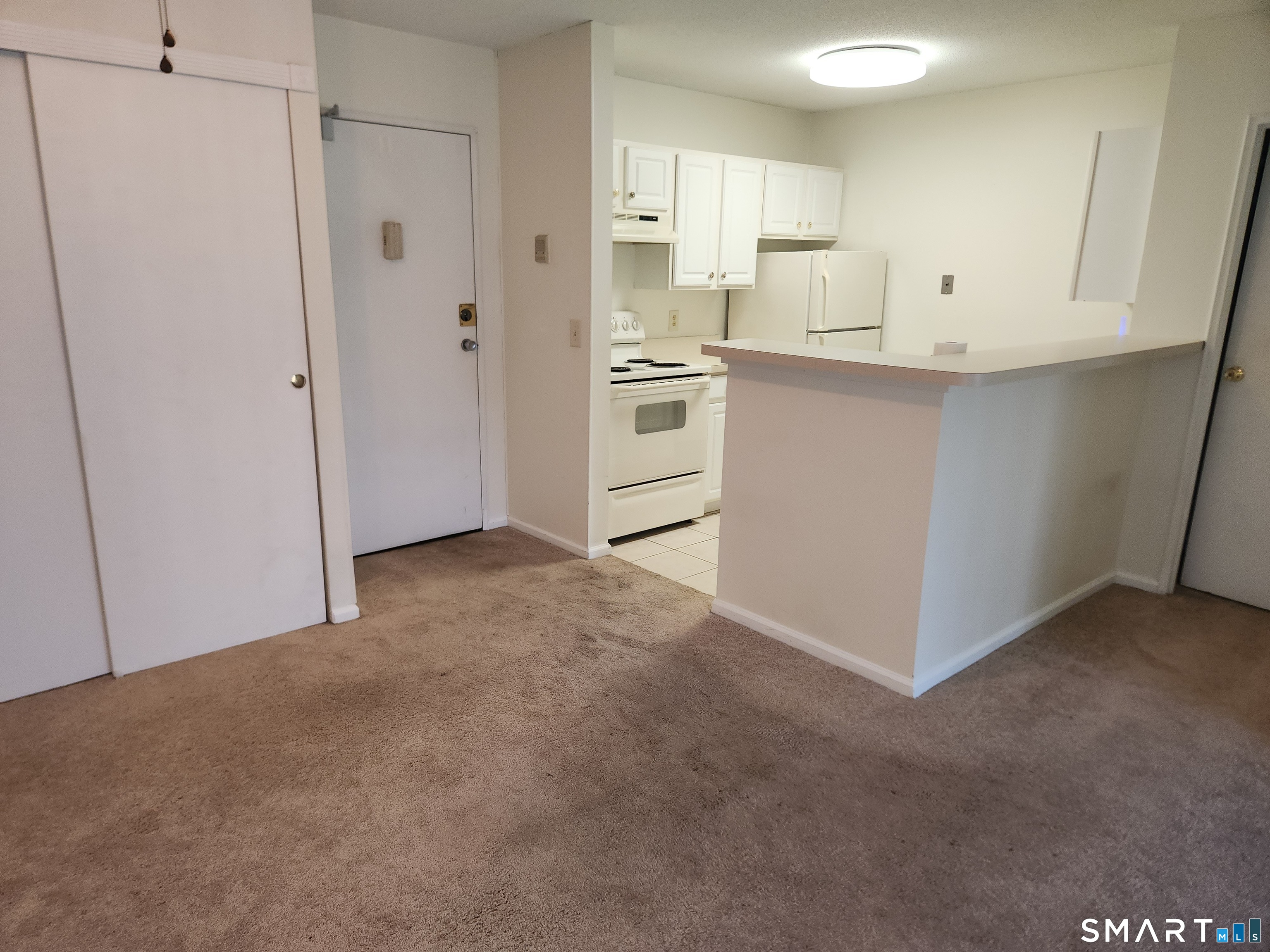 3rd image of 18 Prospect St #81, Manchester, CT 06040 | MLS# 24186888